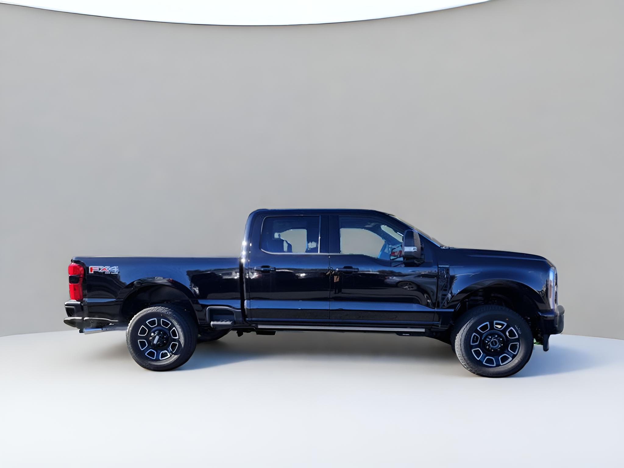 2025 Ford F-350SD Platinum