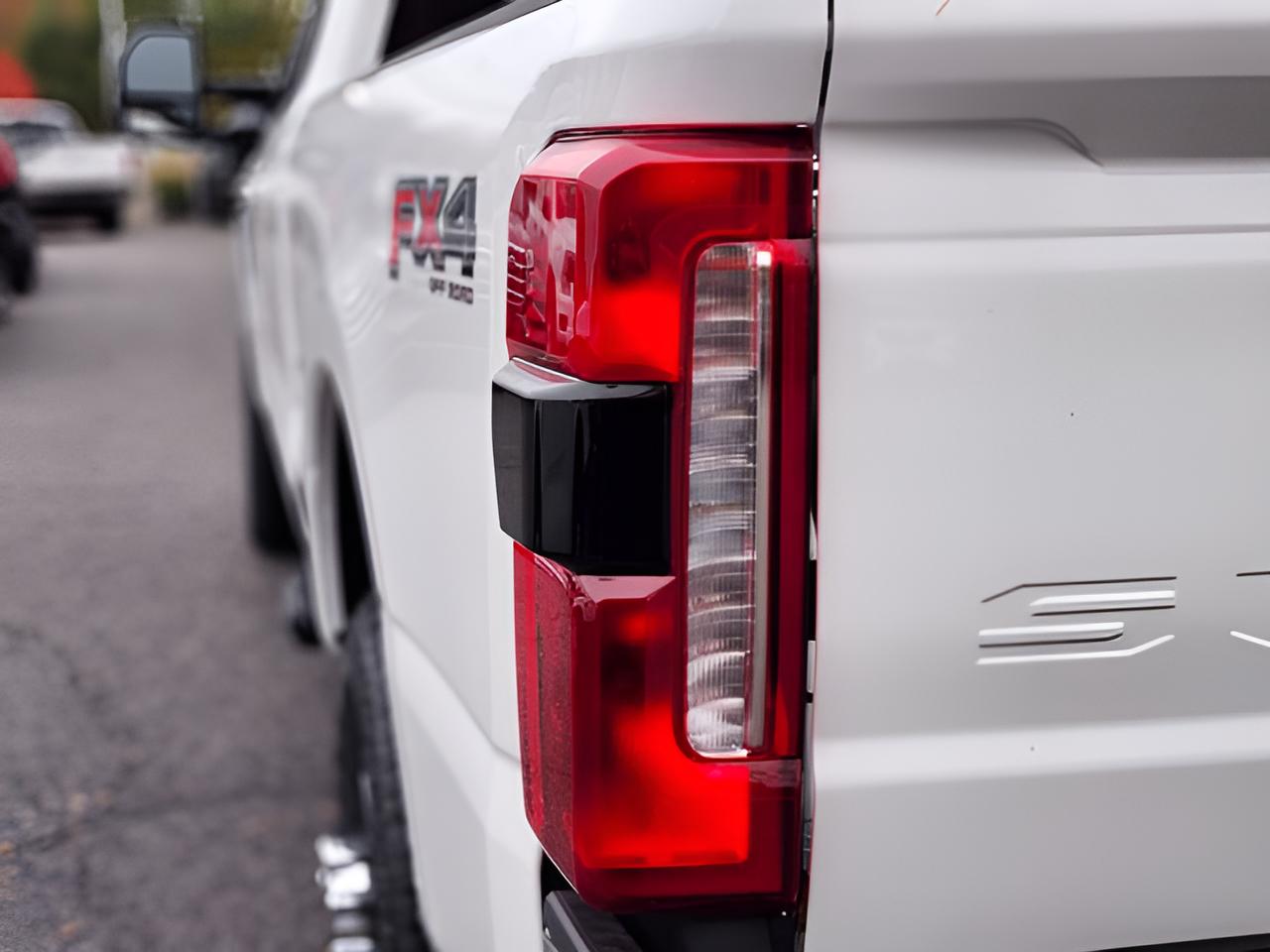 2026 Ford F-350SD Lariat