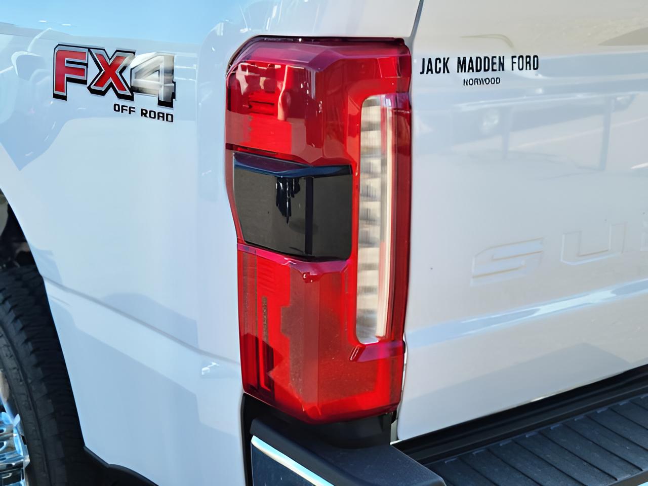 2026 Ford F-350SD Lariat