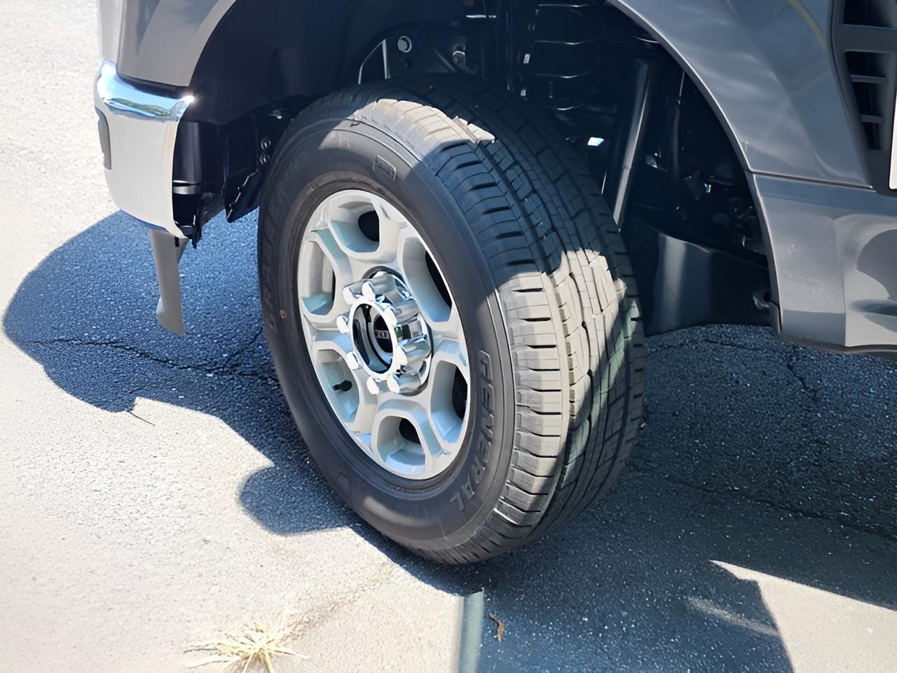 2026 Ford F-250SD XLT