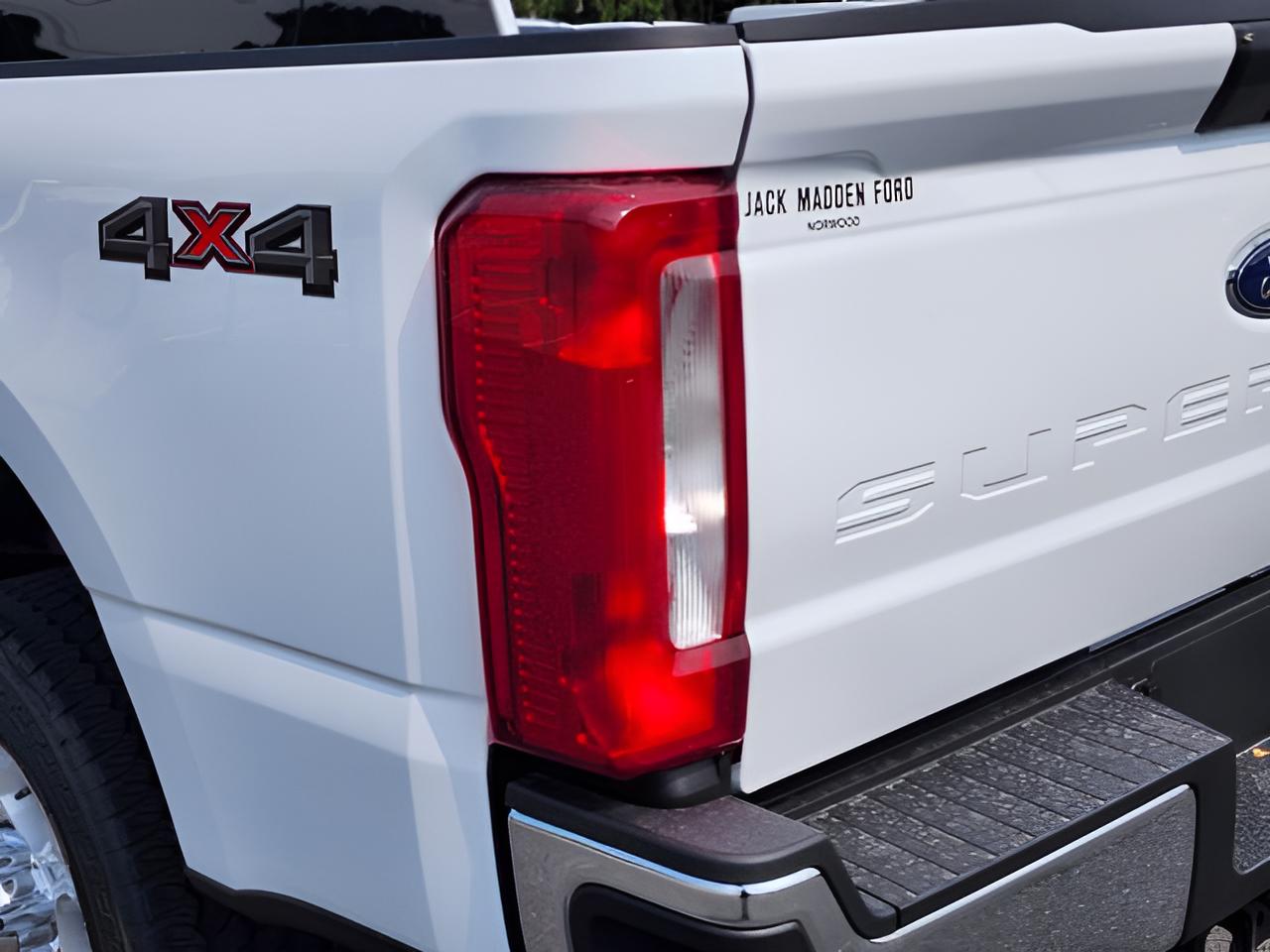 2026 Ford F-350SD XLT
