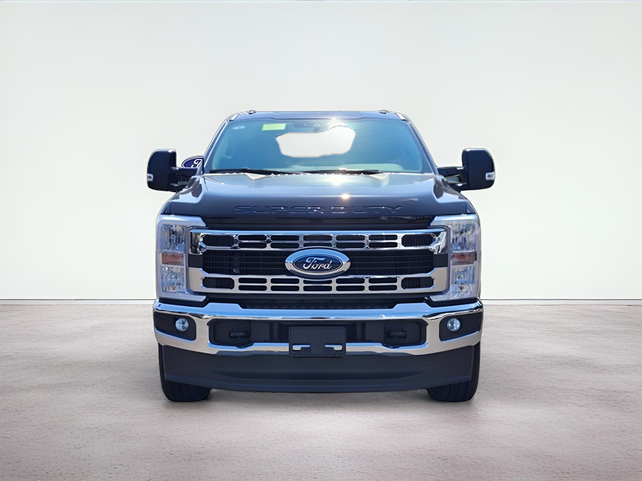 2026 Ford F-350SD XLT