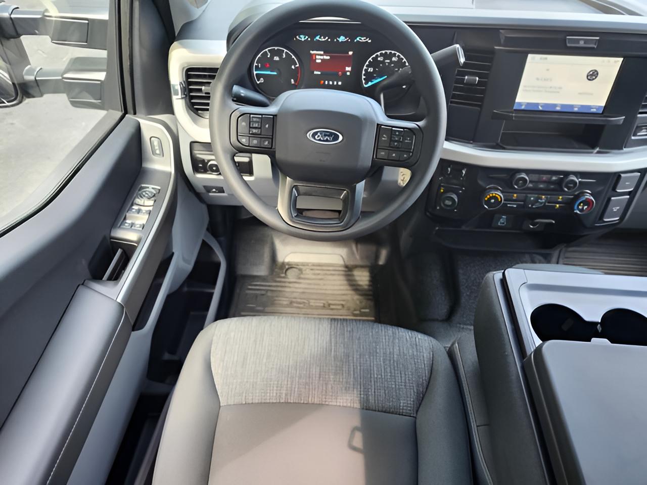 2026 Ford F-350SD XLT