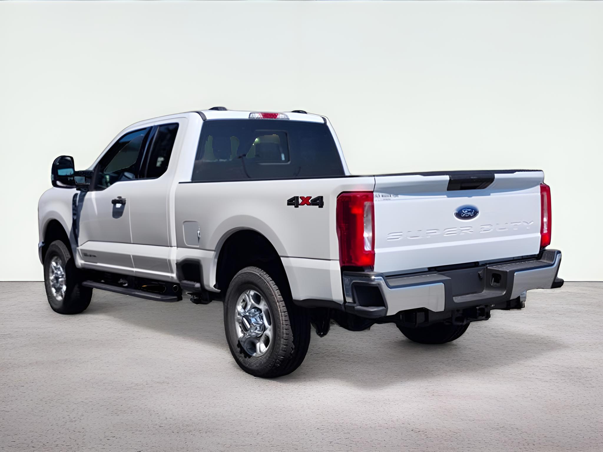 2026 Ford F-350SD XLT