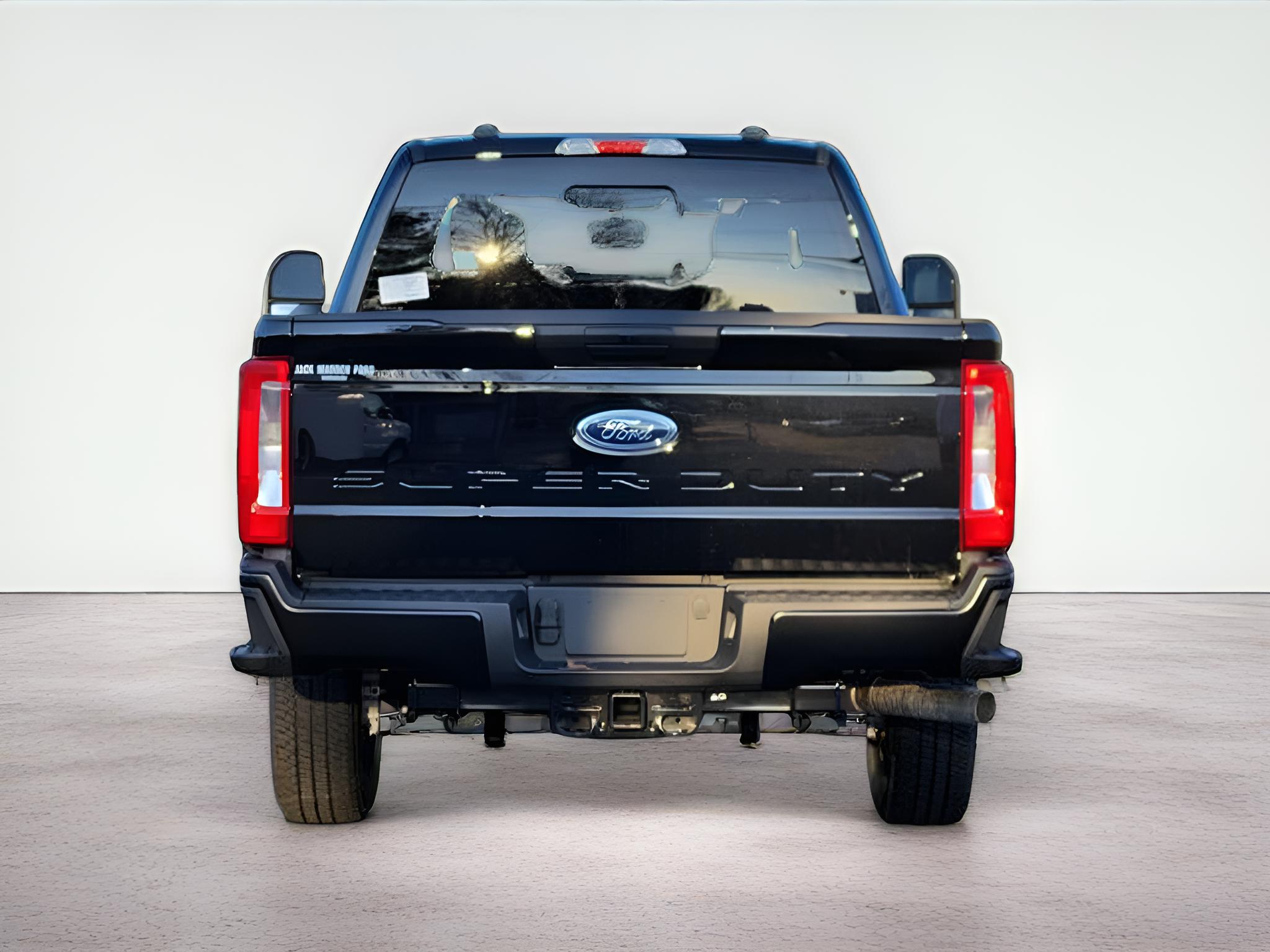 2026 Ford F-350SD XLT