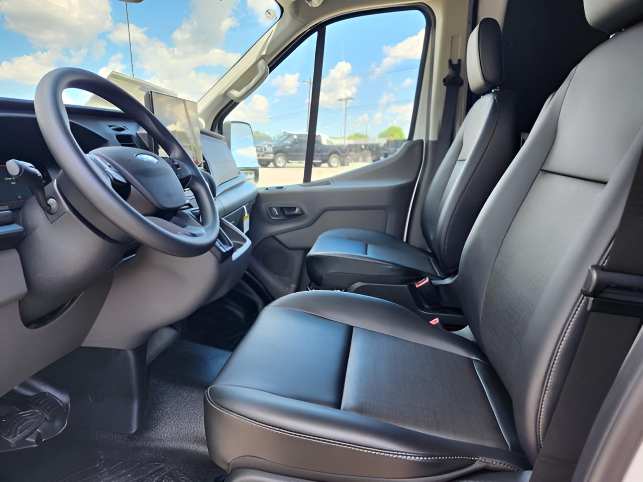 2026 Ford Transit-250 Base