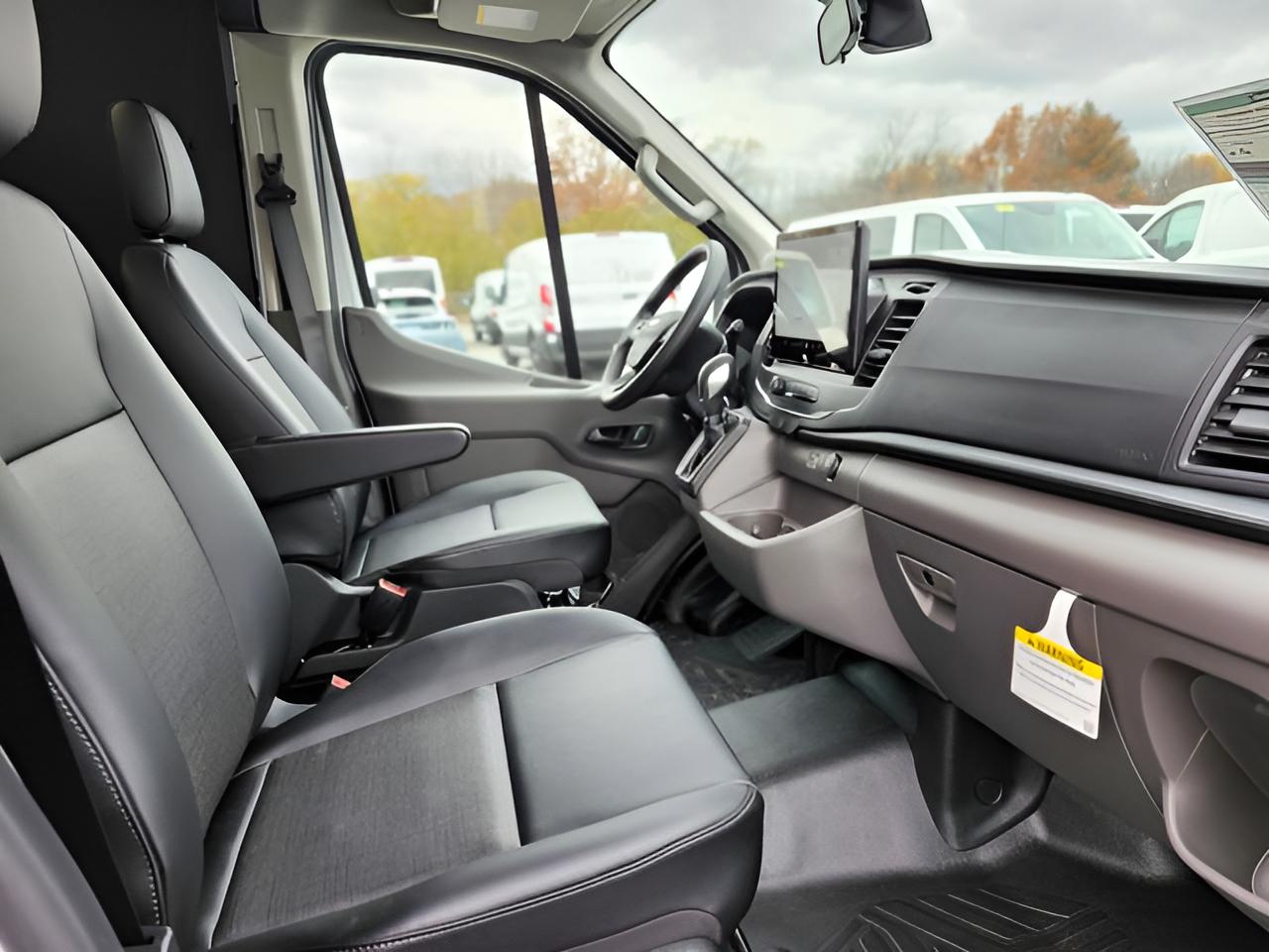 2026 Ford Transit-250 Base