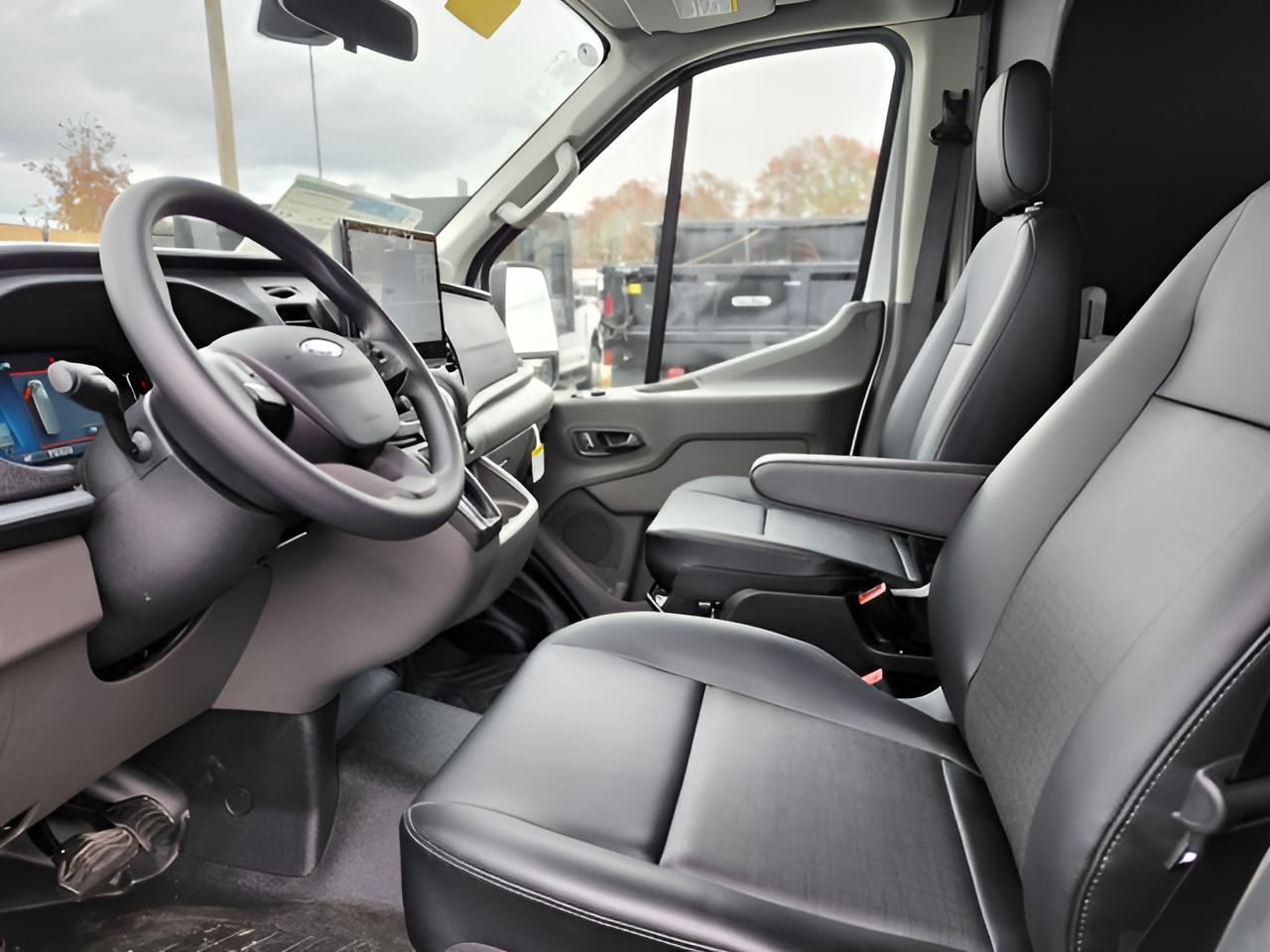 2026 Ford Transit-250 Base