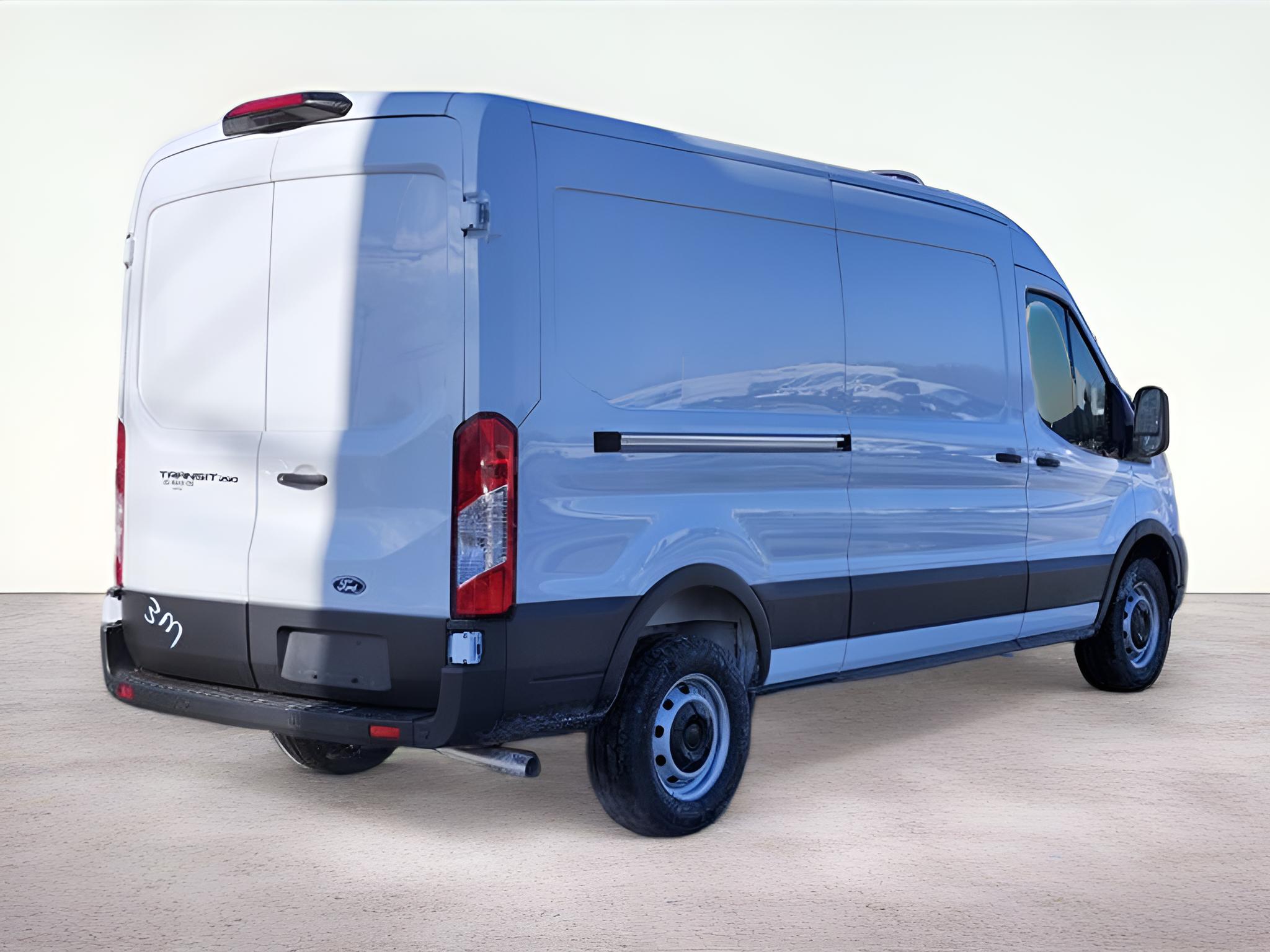 2026 Ford Transit-250 Base