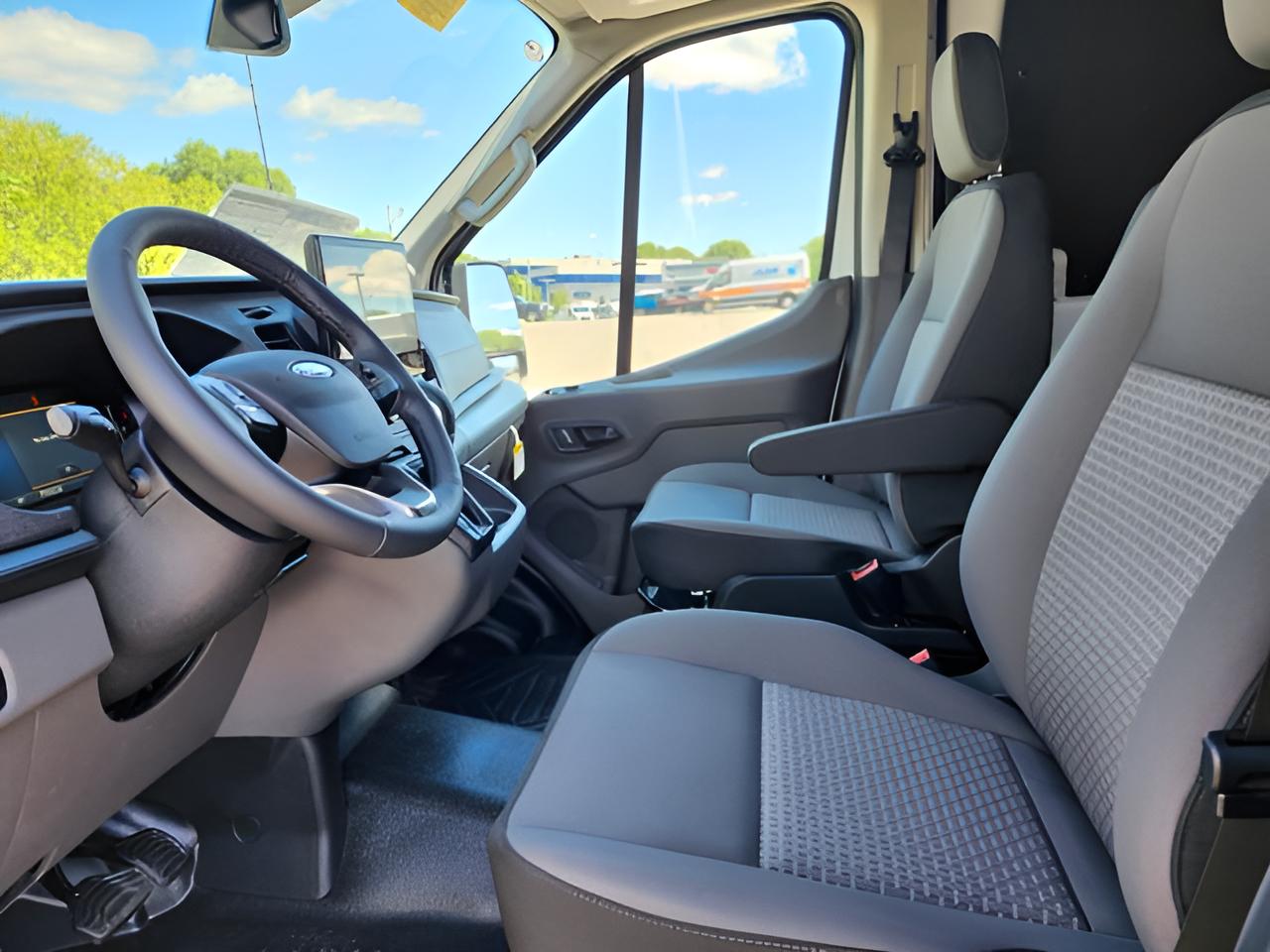 2026 Ford Transit-250 Base