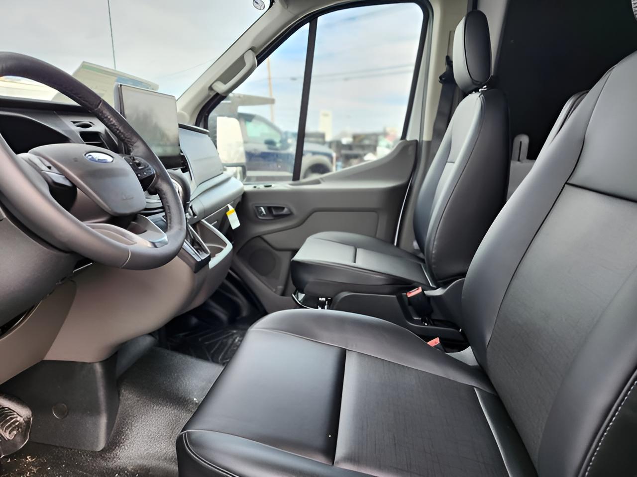 2026 Ford Transit-250 Base