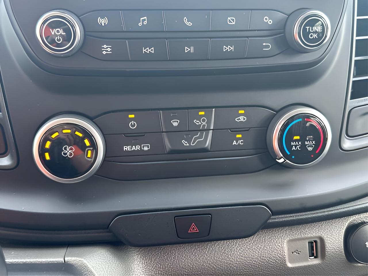 2025 Ford Transit-250 Base