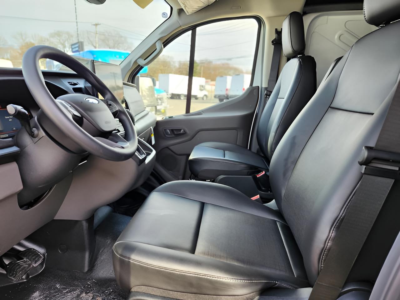 2026 Ford Transit-250 Base