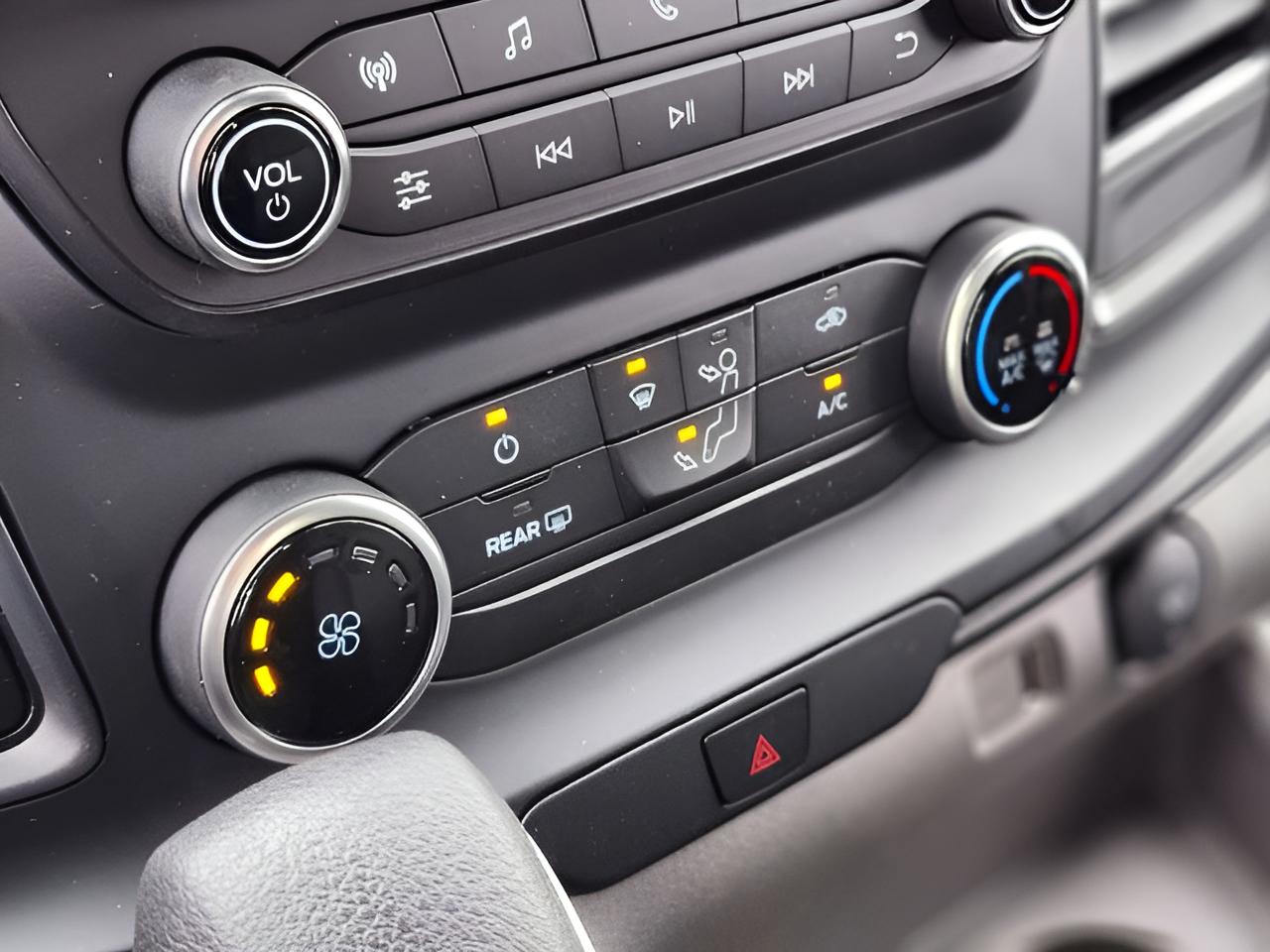 2024 Ford Transit-250 Base Low Roof Cargo