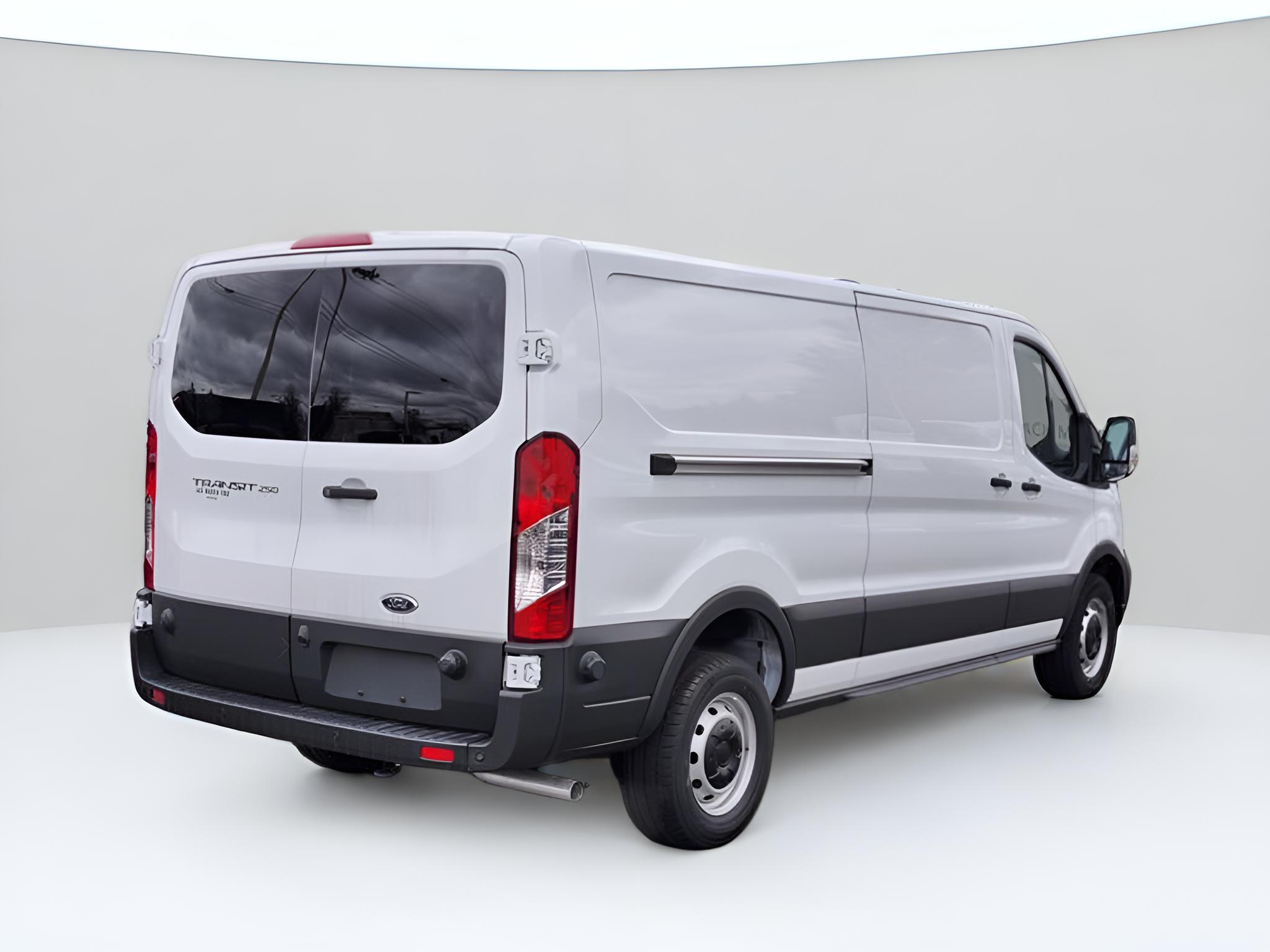 2024 Ford Transit-250 Base Low Roof Cargo