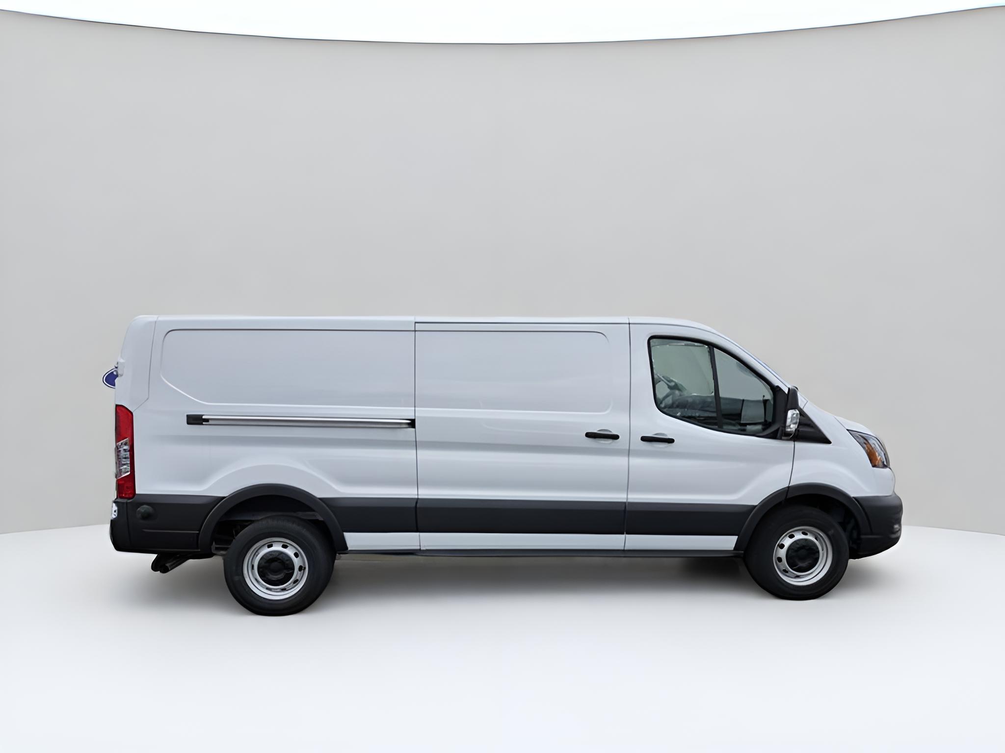 2024 Ford Transit-250 Base Low Roof Cargo
