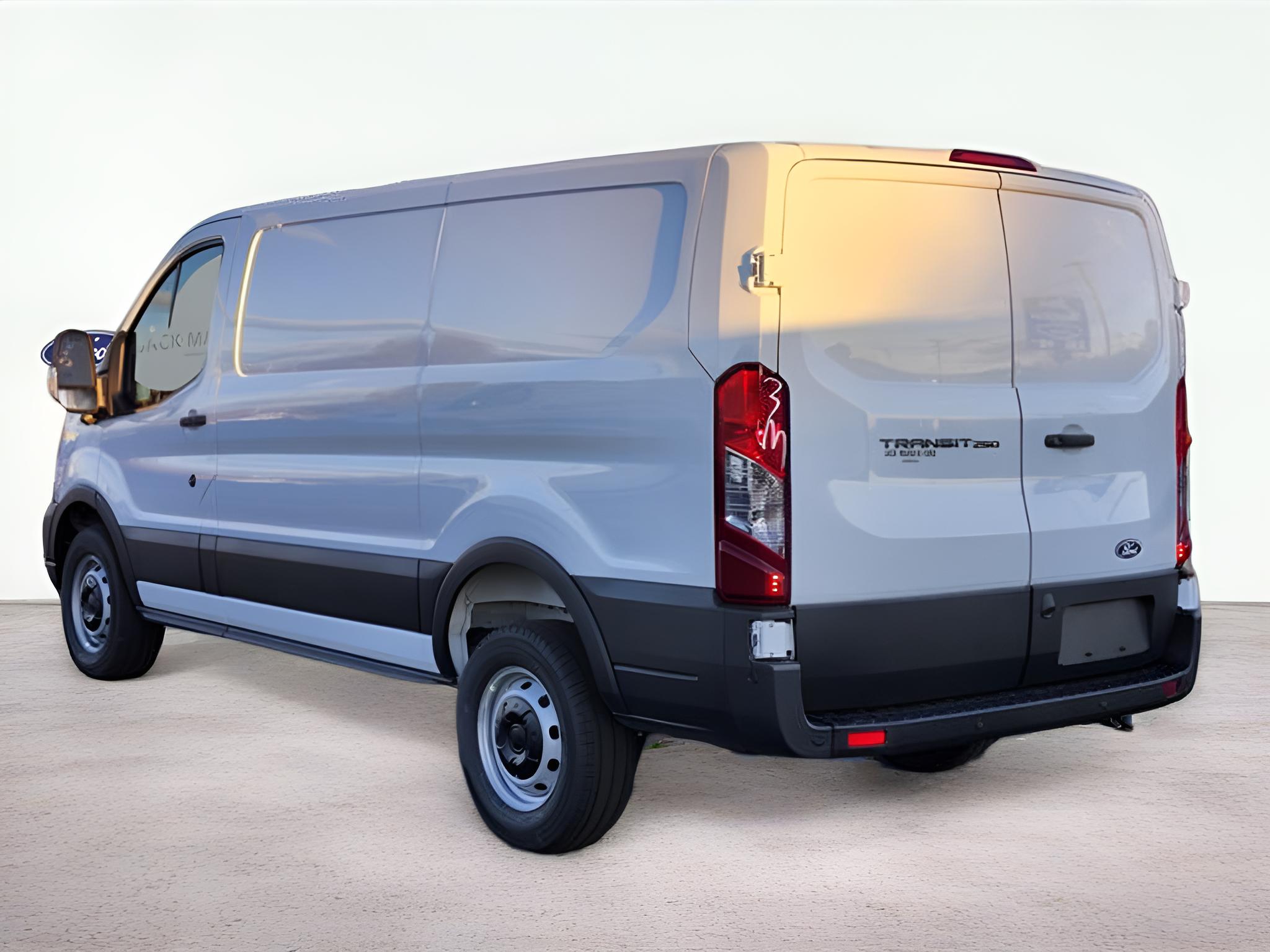 2026 Ford Transit-250 Base