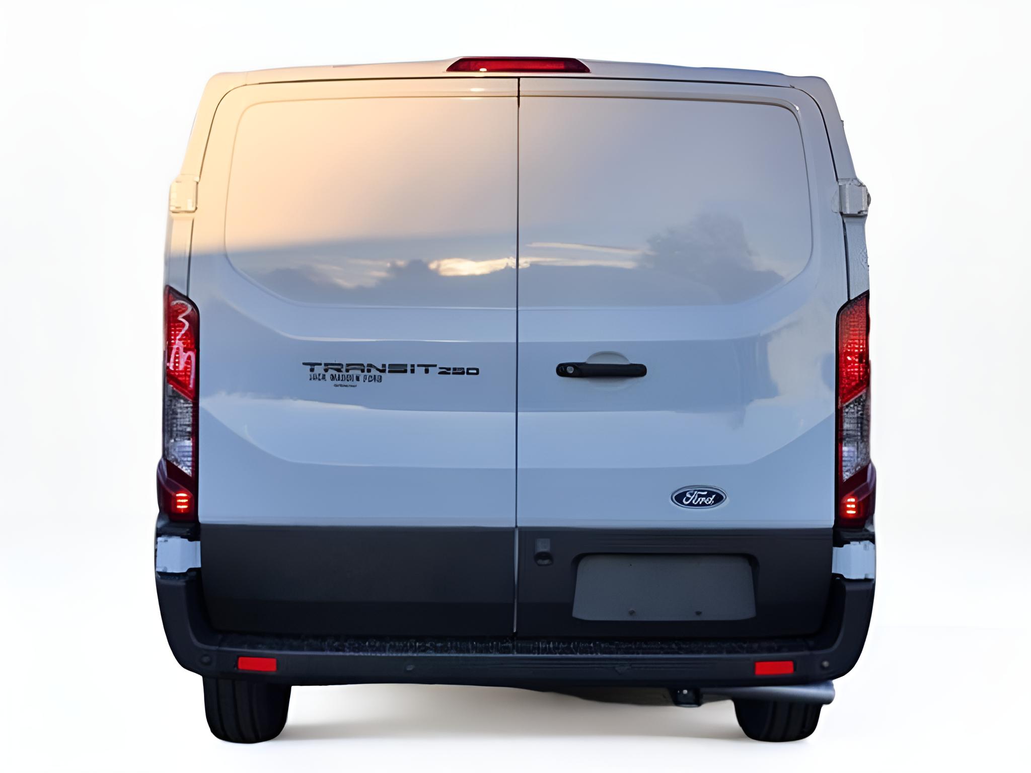 2026 Ford Transit-250 Base