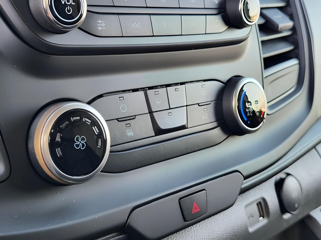 2025 Ford Transit-250 Base