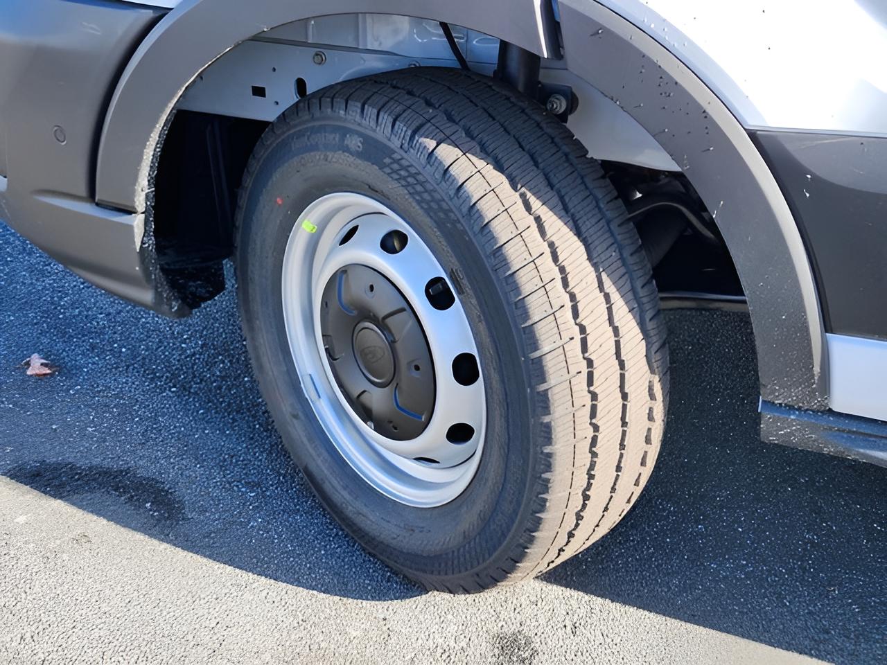 2026 Ford Transit-250 Base