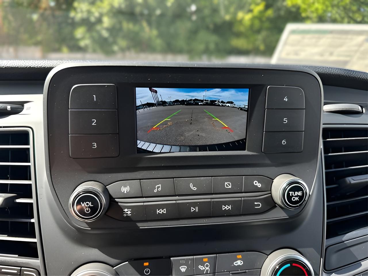 2024 Ford Transit-250 Base Low Roof Cargo