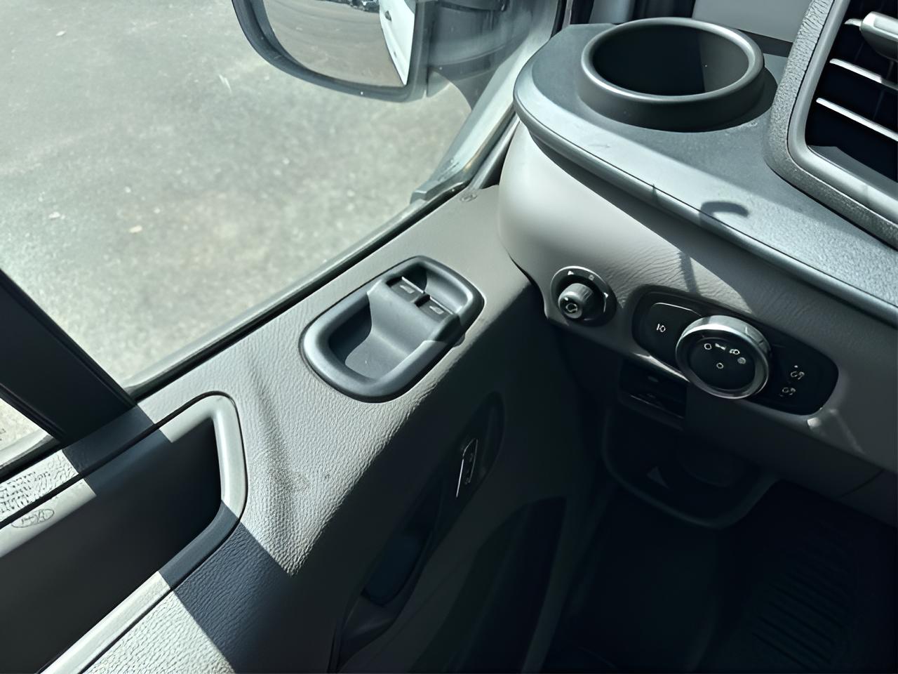 2024 Ford Transit-250 Base Low Roof Cargo