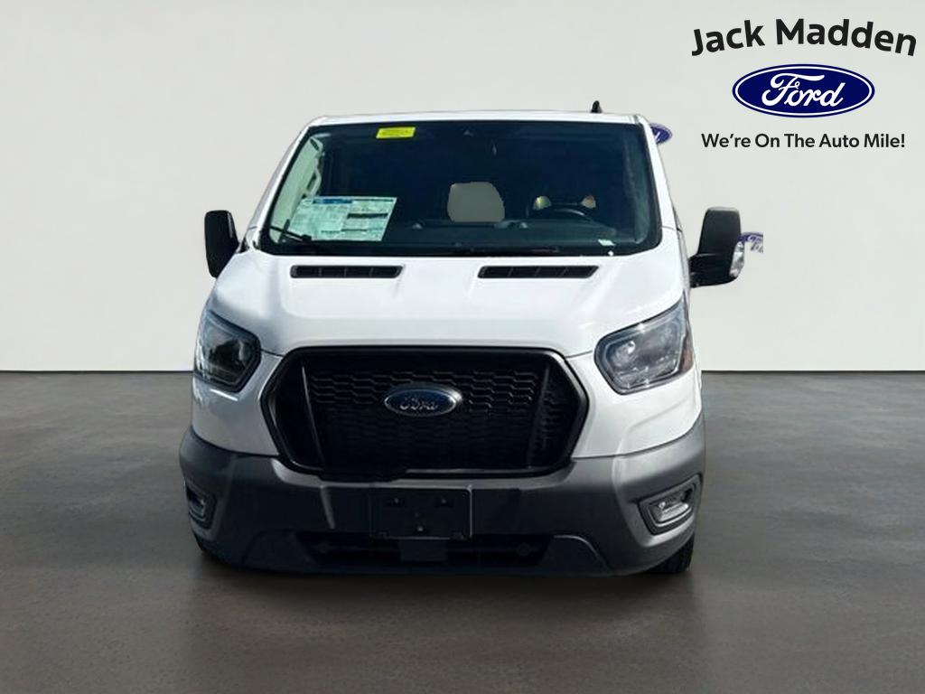 2024 Ford Transit-250 Base Low Roof Cargo