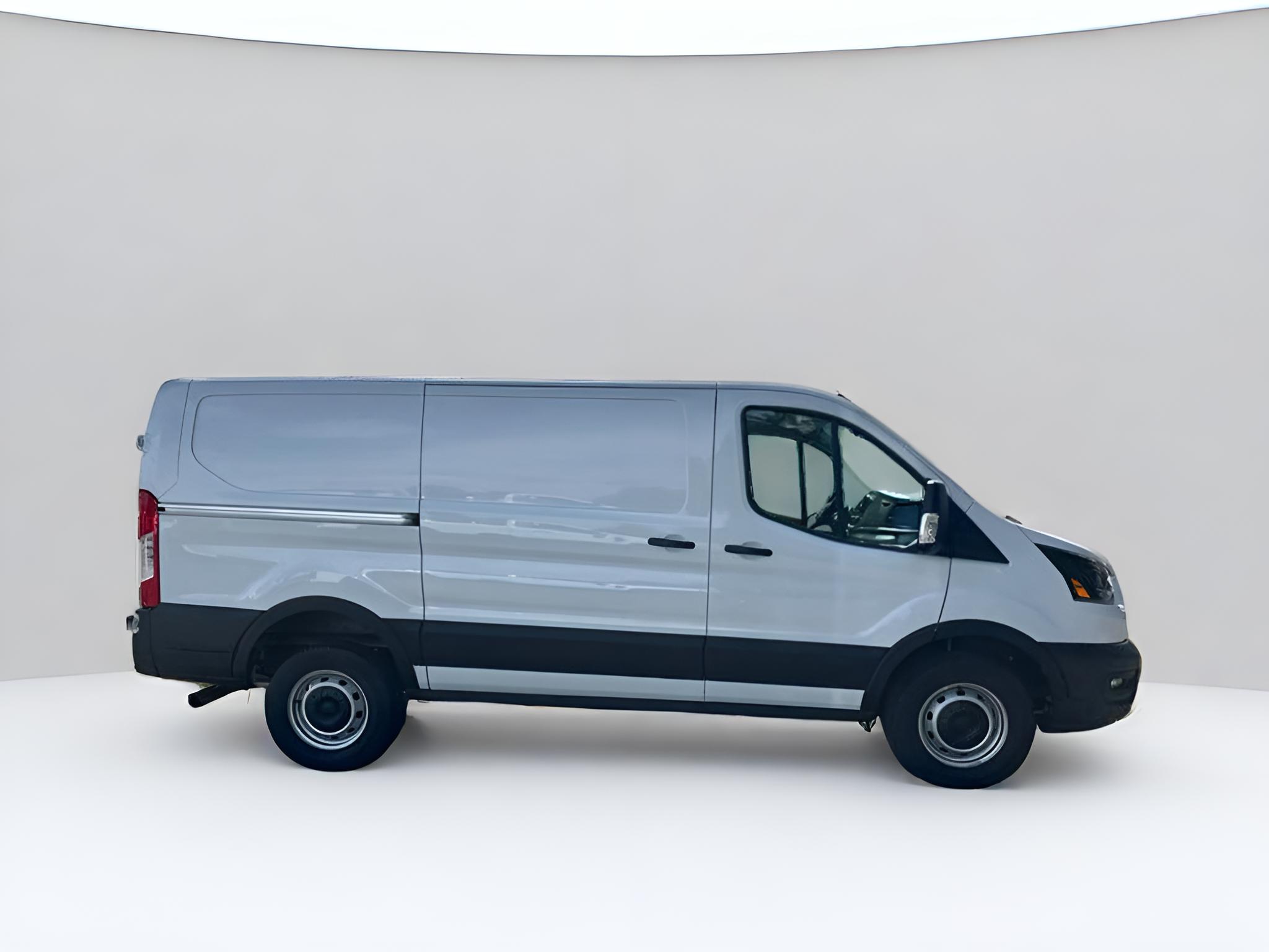 2024 Ford Transit-250 Base Low Roof Cargo
