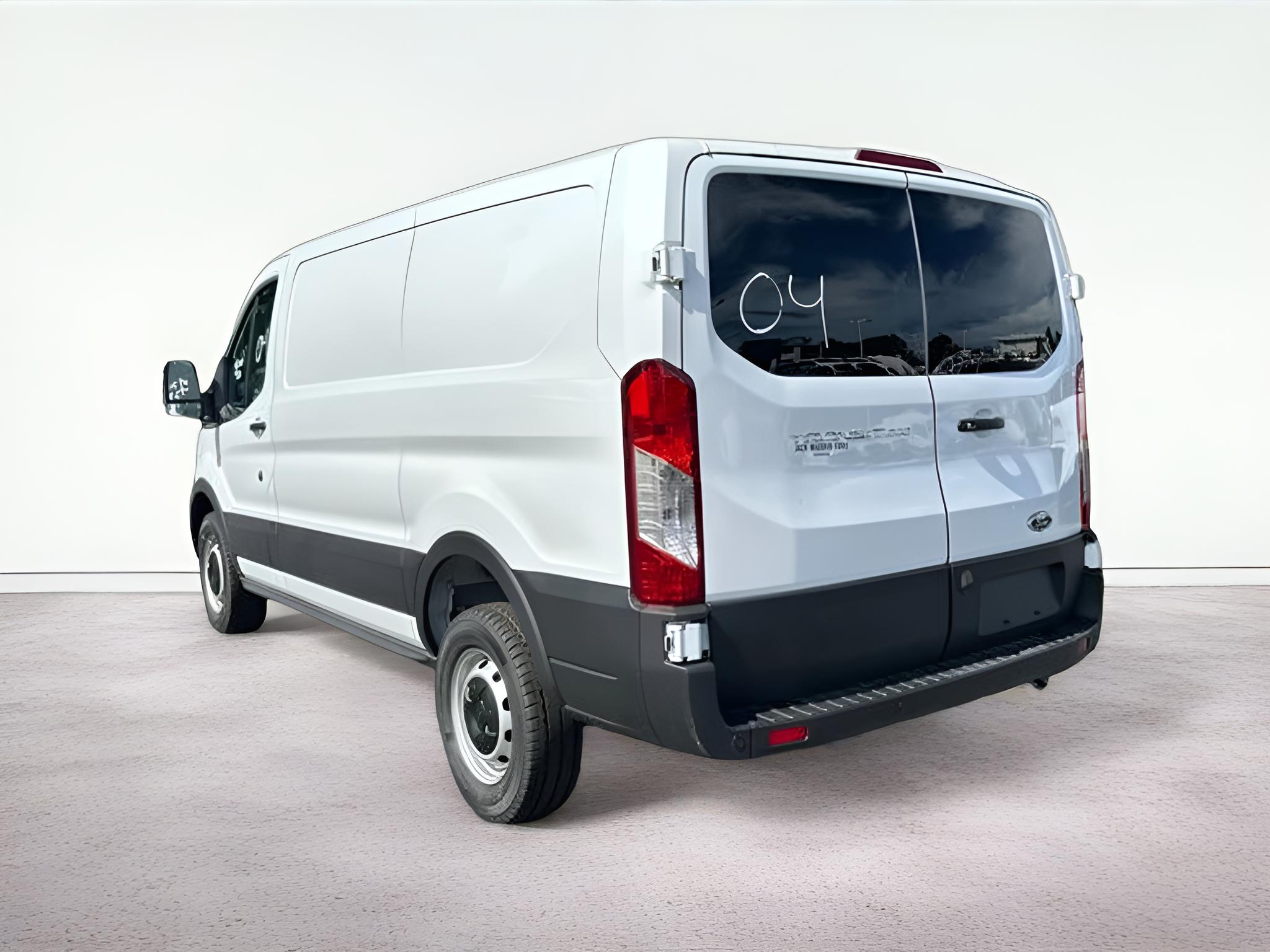 2024 Ford Transit-250 Base Low Roof Cargo