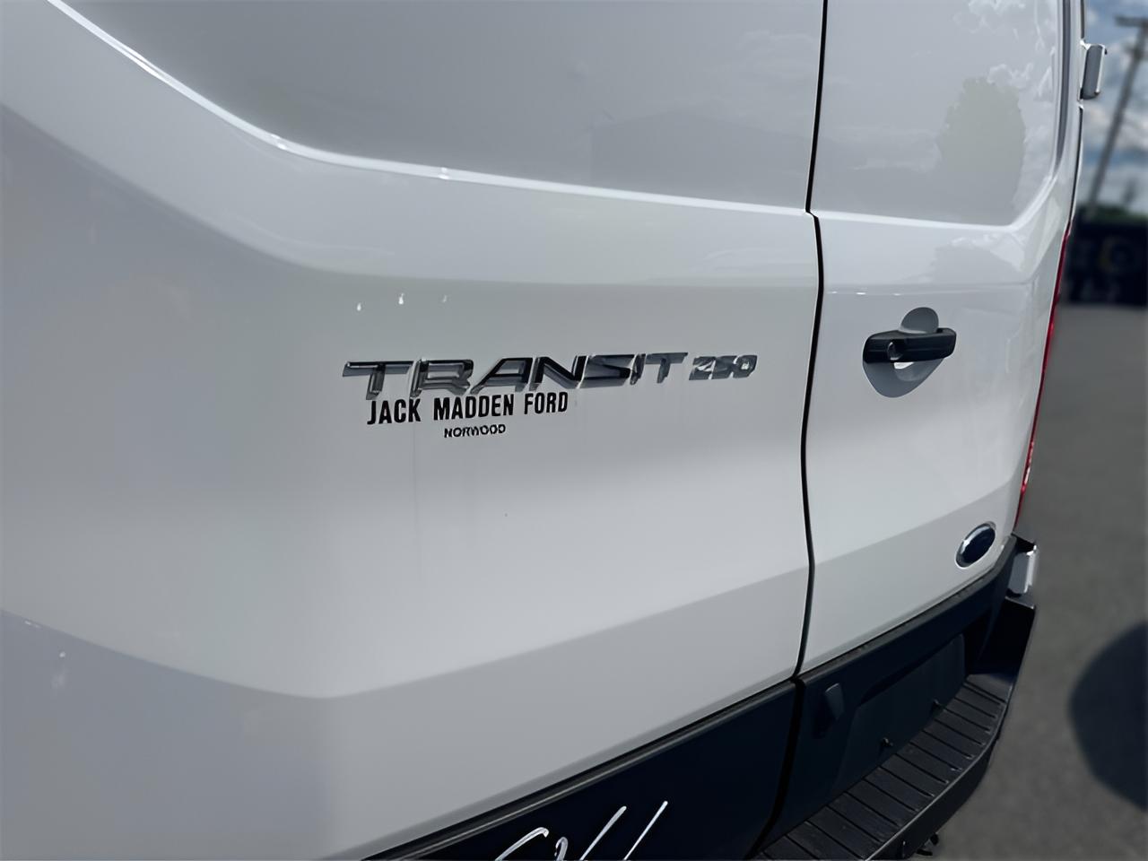 2025 Ford Transit-250 Base