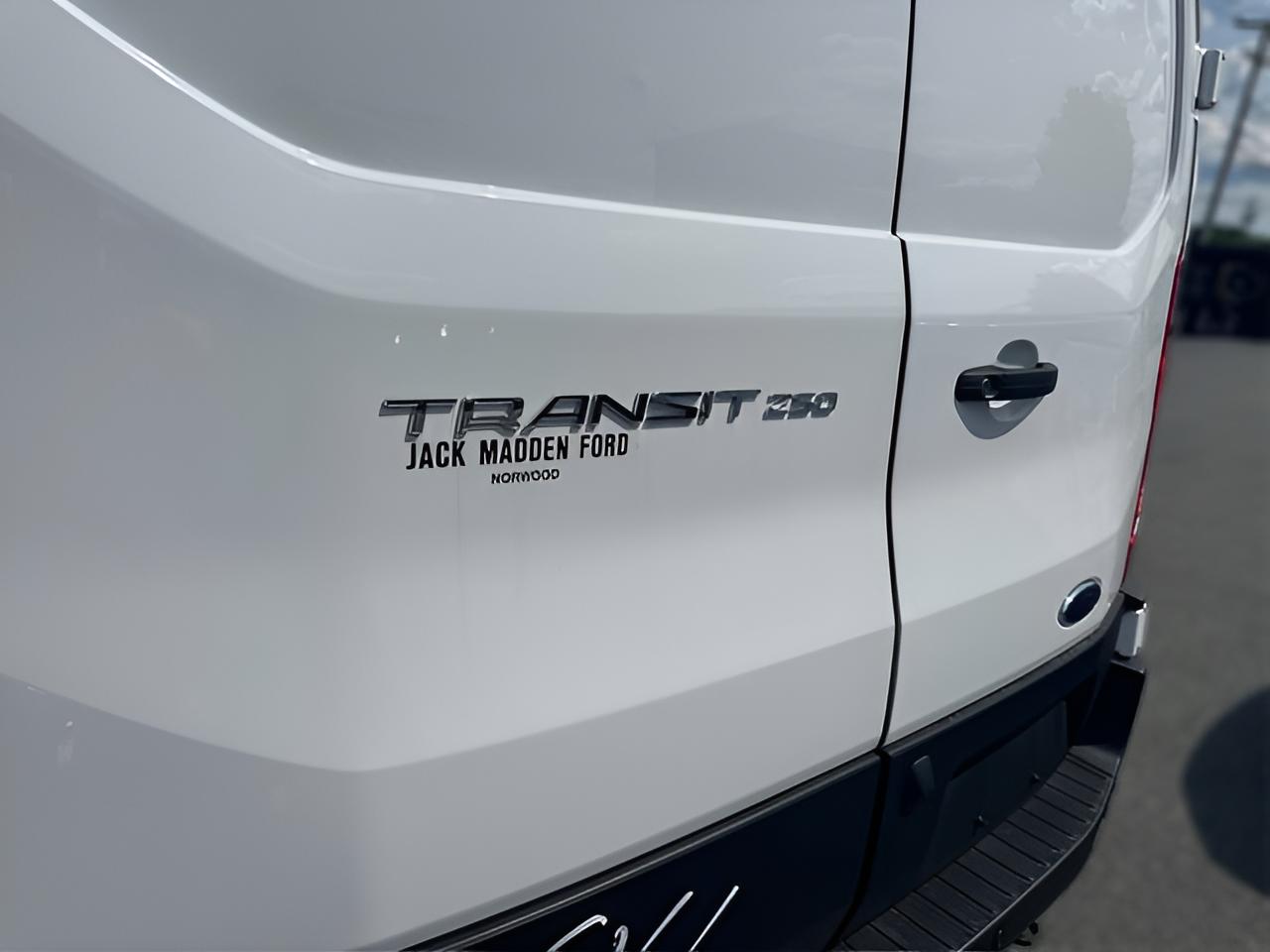 2025 Ford Transit-250 Base