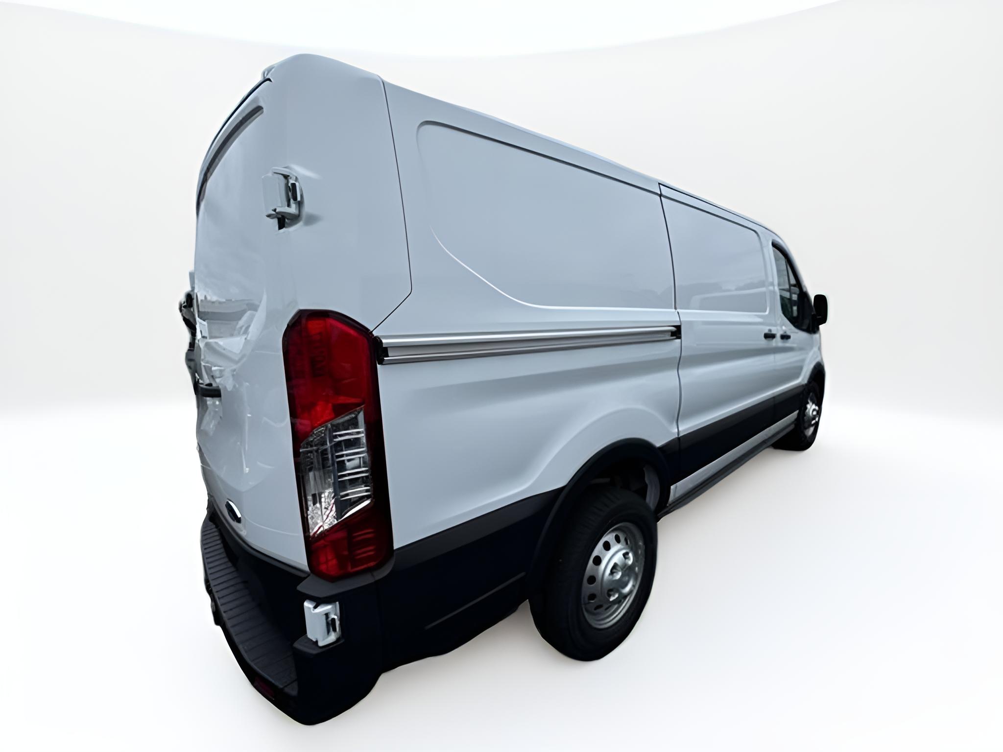 2024 Ford Transit-250 Base Low Roof Cargo