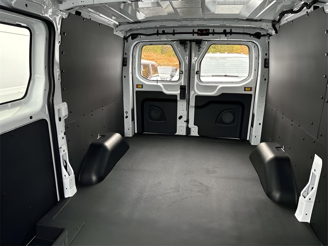 2024 Ford Transit-250 Base Low Roof Cargo
