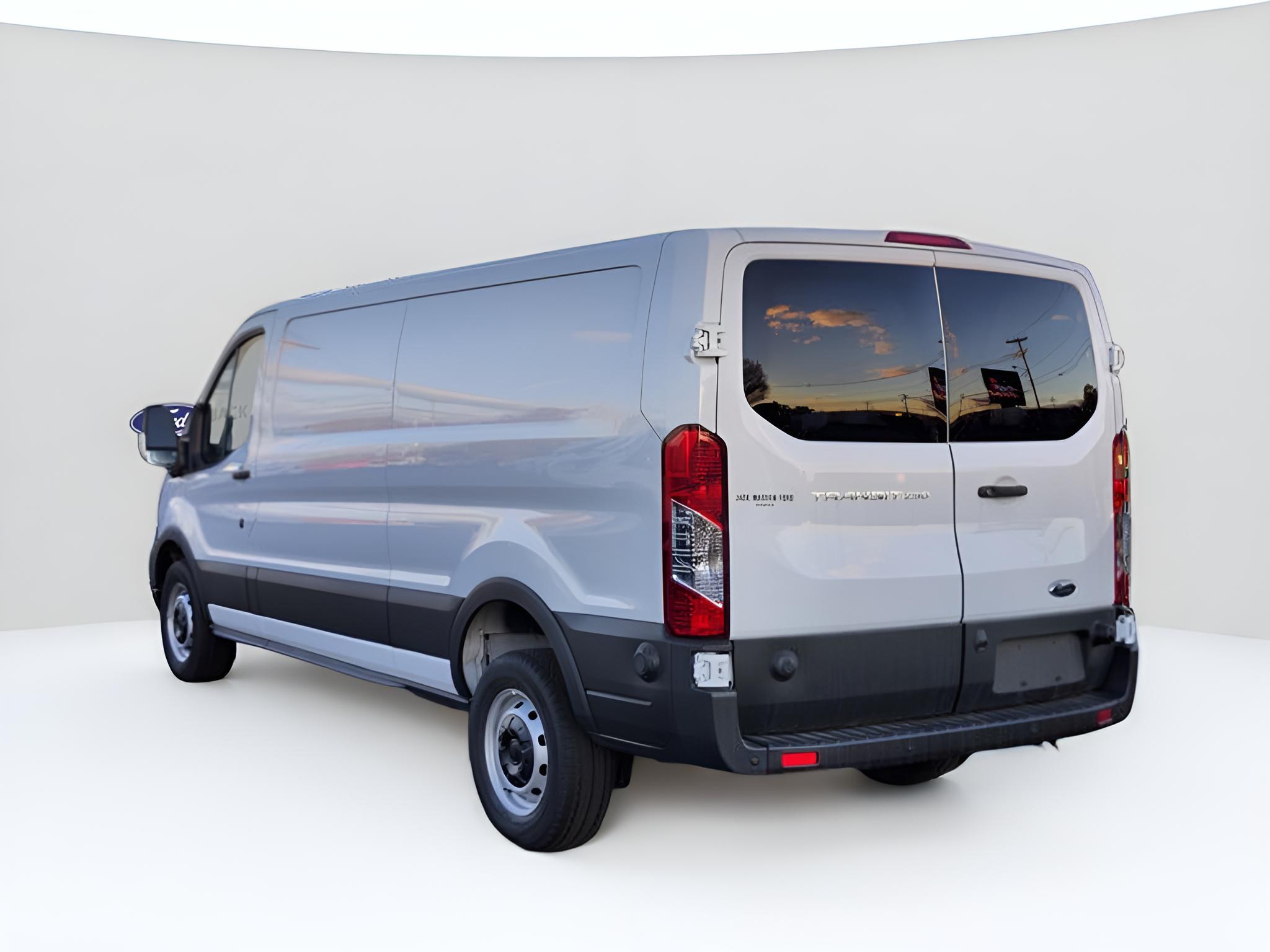 2024 Ford Transit-250 Base Low Roof Cargo