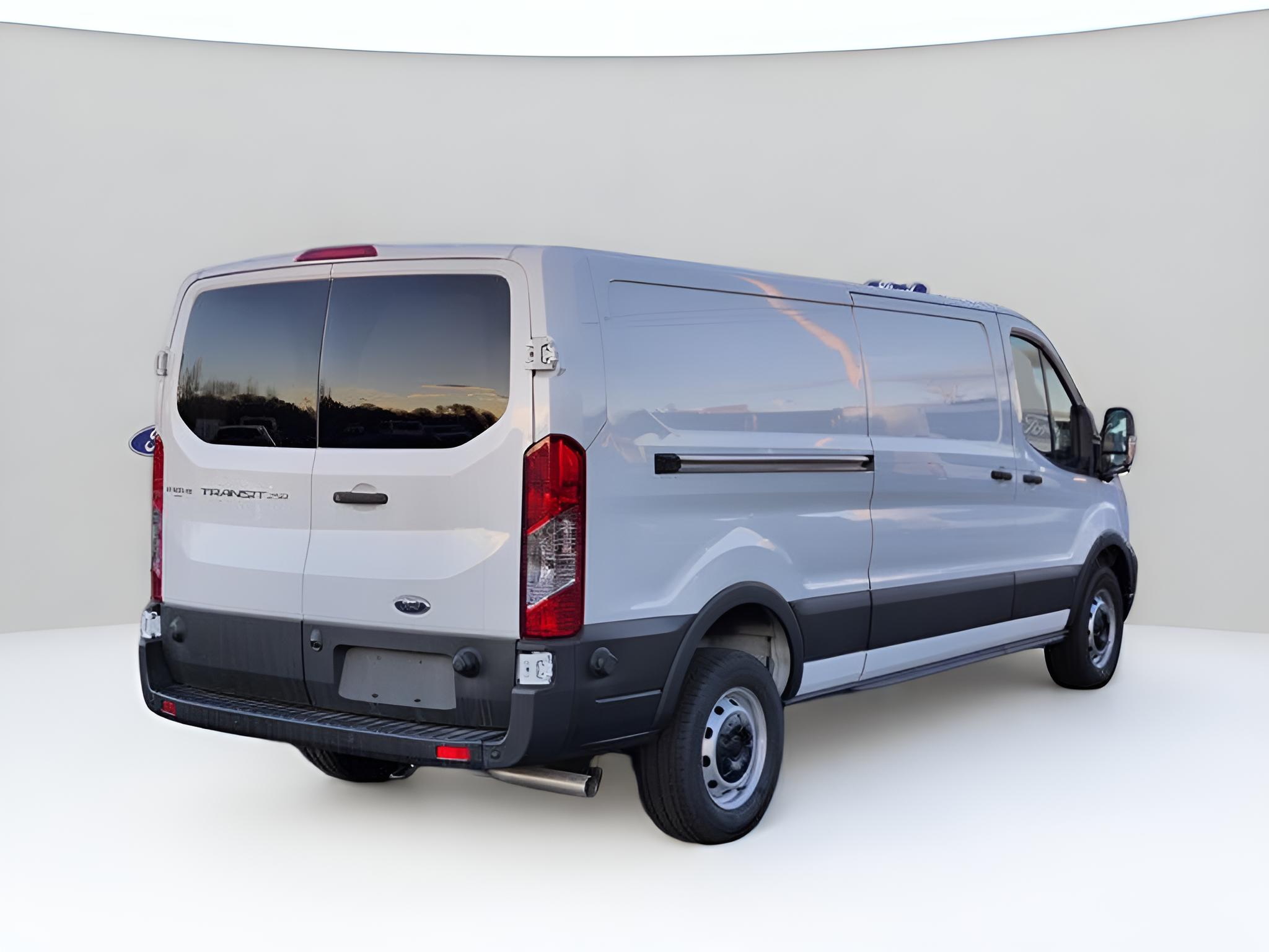 2024 Ford Transit-250 Base Low Roof Cargo