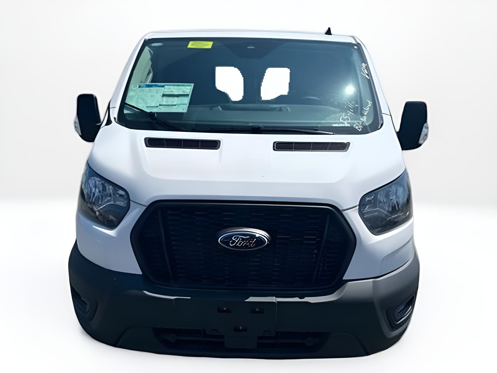 2024 Ford Transit-250 Base Low Roof Cargo