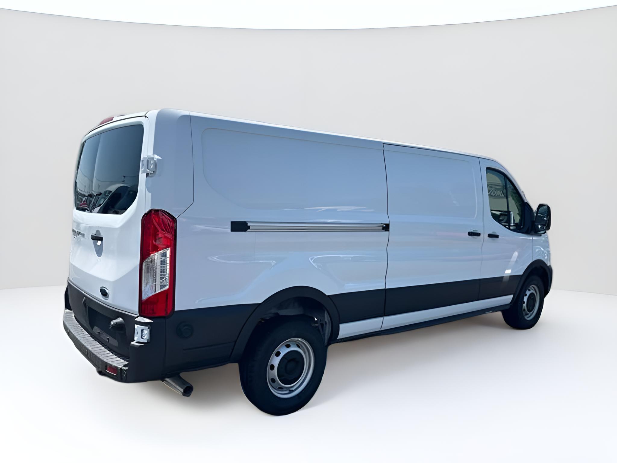 2024 Ford Transit-250 Base Low Roof Cargo
