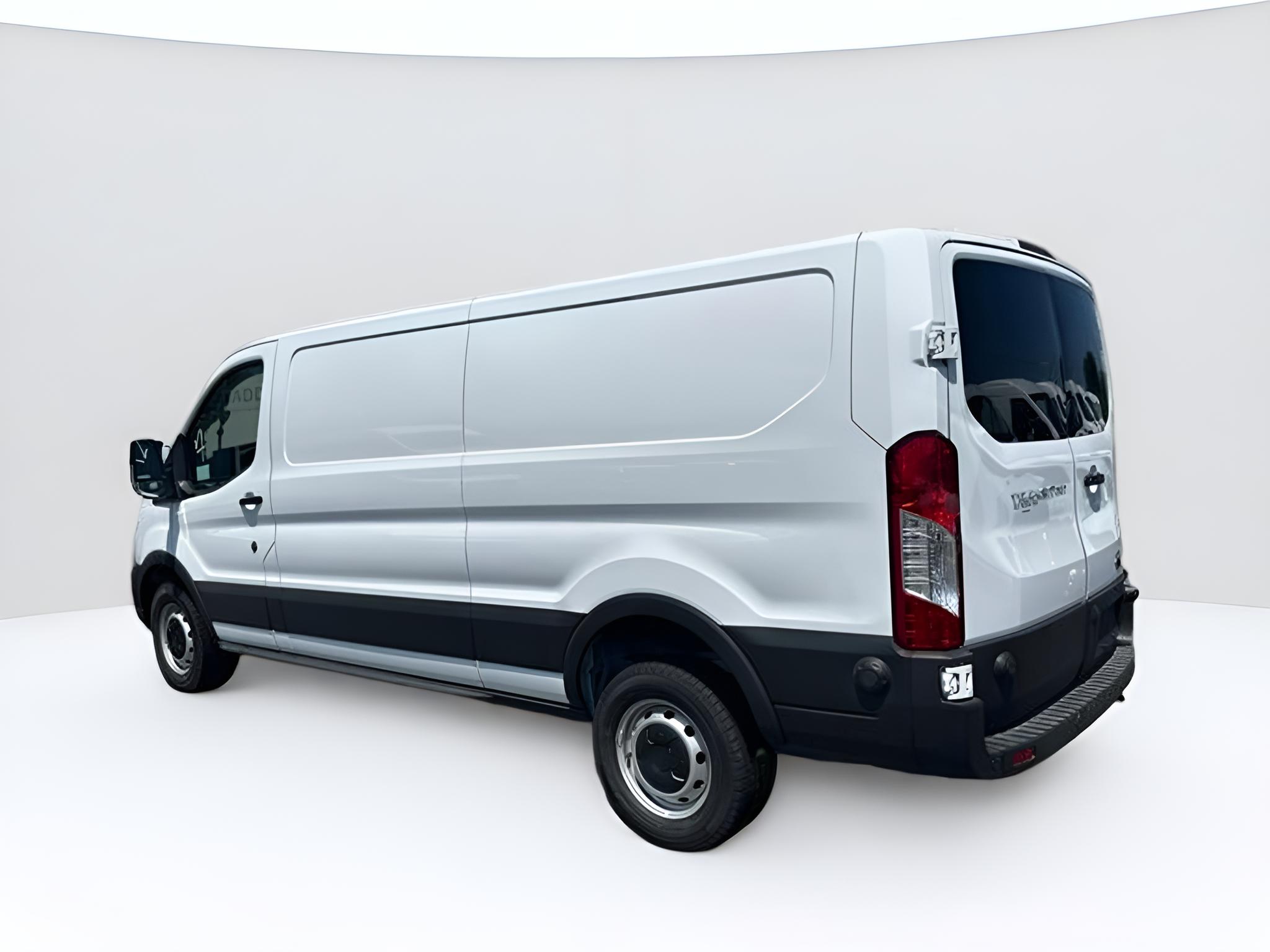 2024 Ford Transit-250 Base Low Roof Cargo