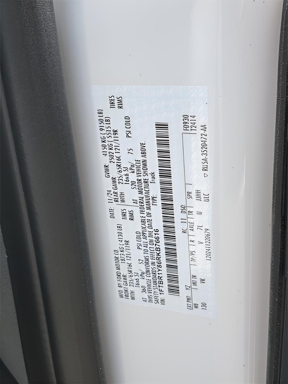 2024 Ford Transit-250 Base Low Roof Cargo