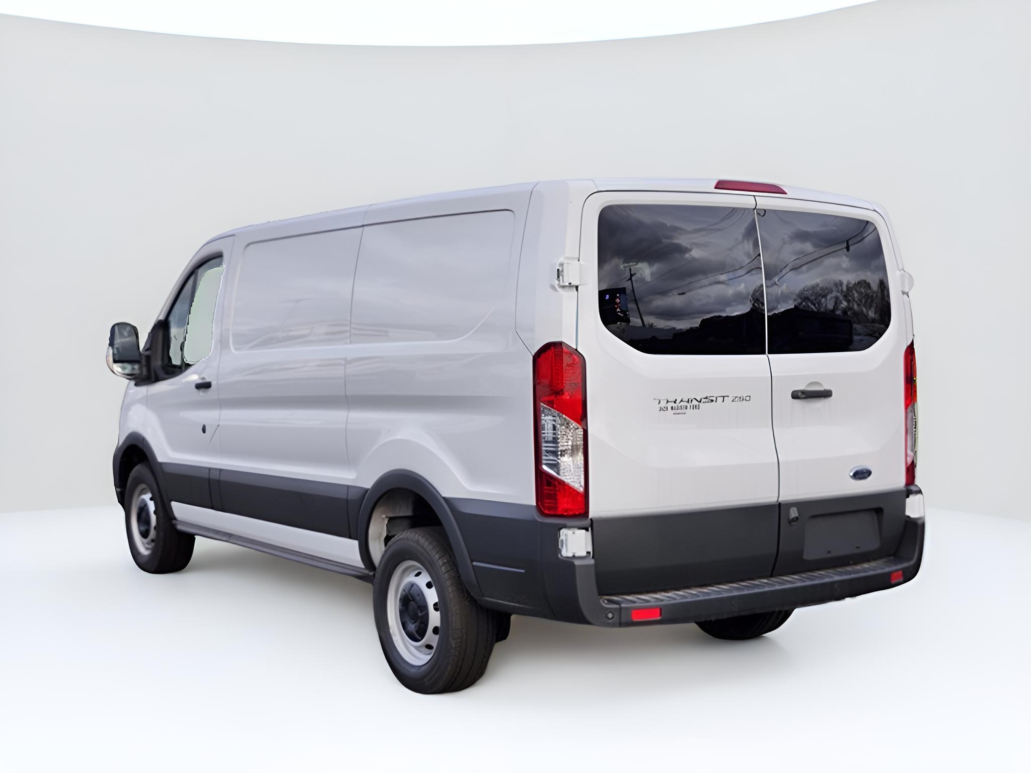 2024 Ford Transit-250 Base Low Roof Cargo