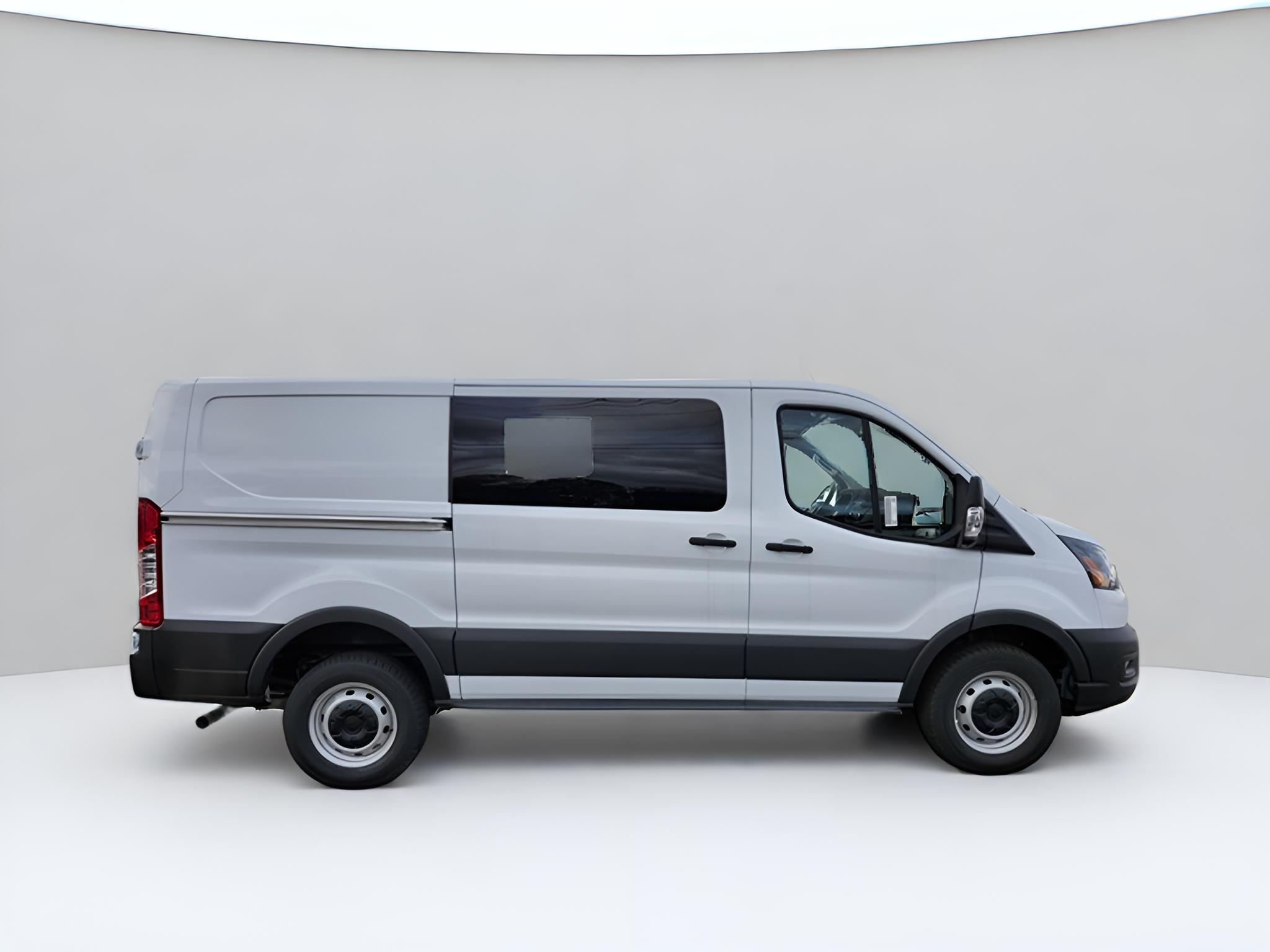 2024 Ford Transit-250 Base Low Roof Cargo