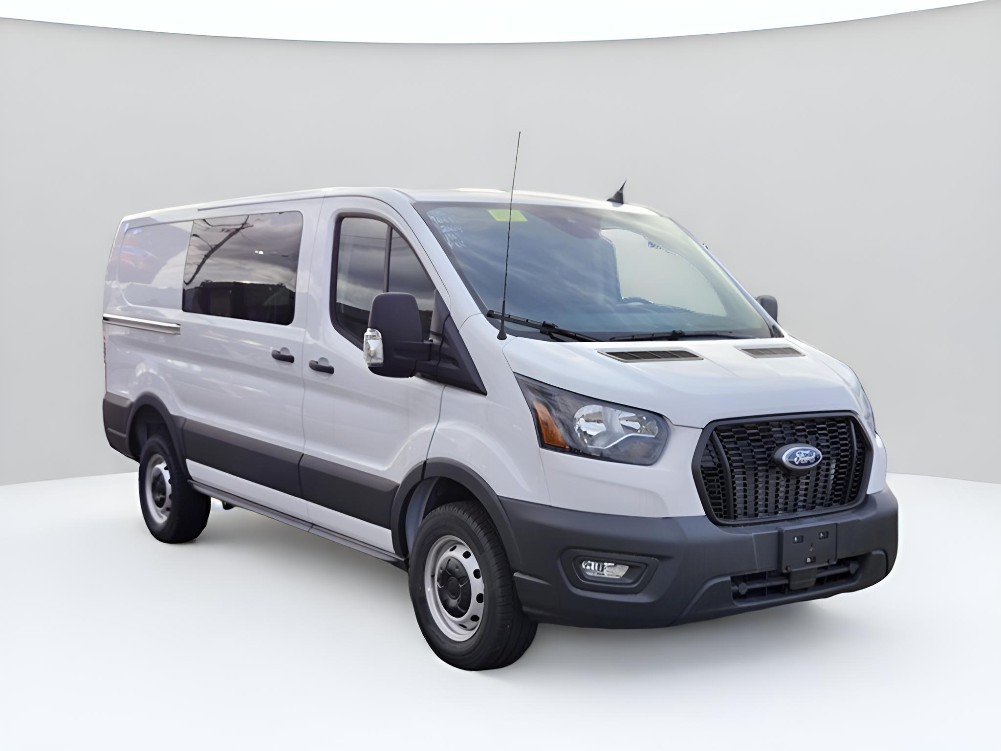 2024 Ford Transit-250 Base Low Roof Cargo