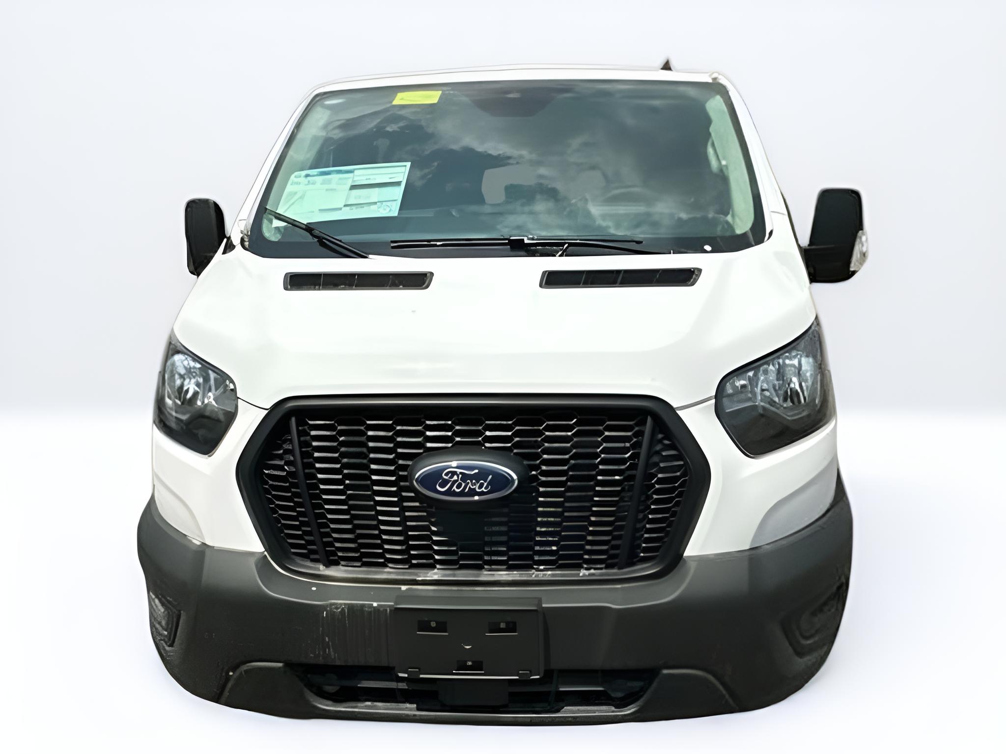 2024 Ford Transit-250 Base Low Roof Cargo