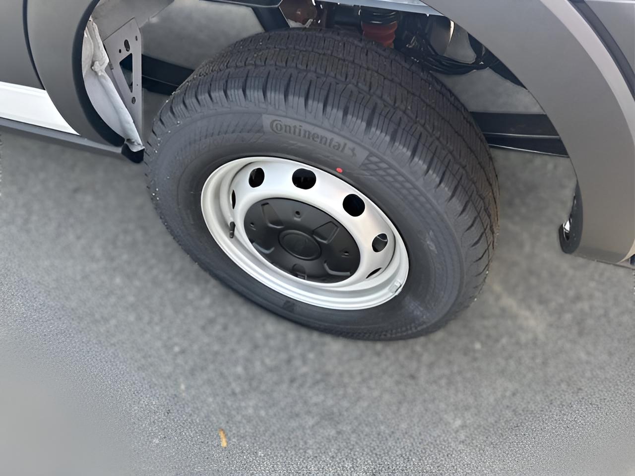 2024 Ford Transit-250 Base Low Roof Cargo