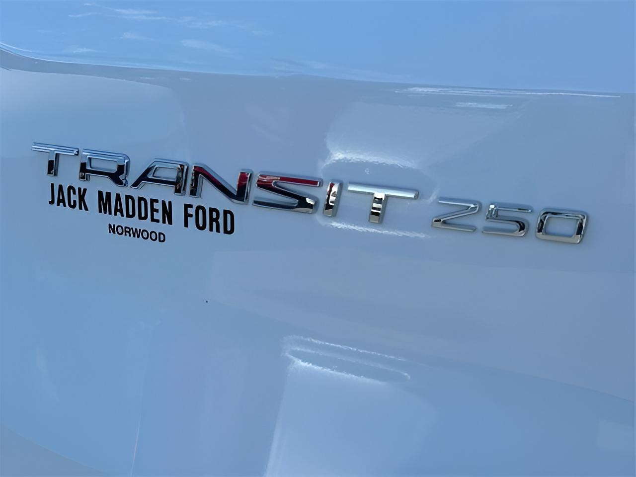 2024 Ford Transit-250 Base Low Roof Cargo