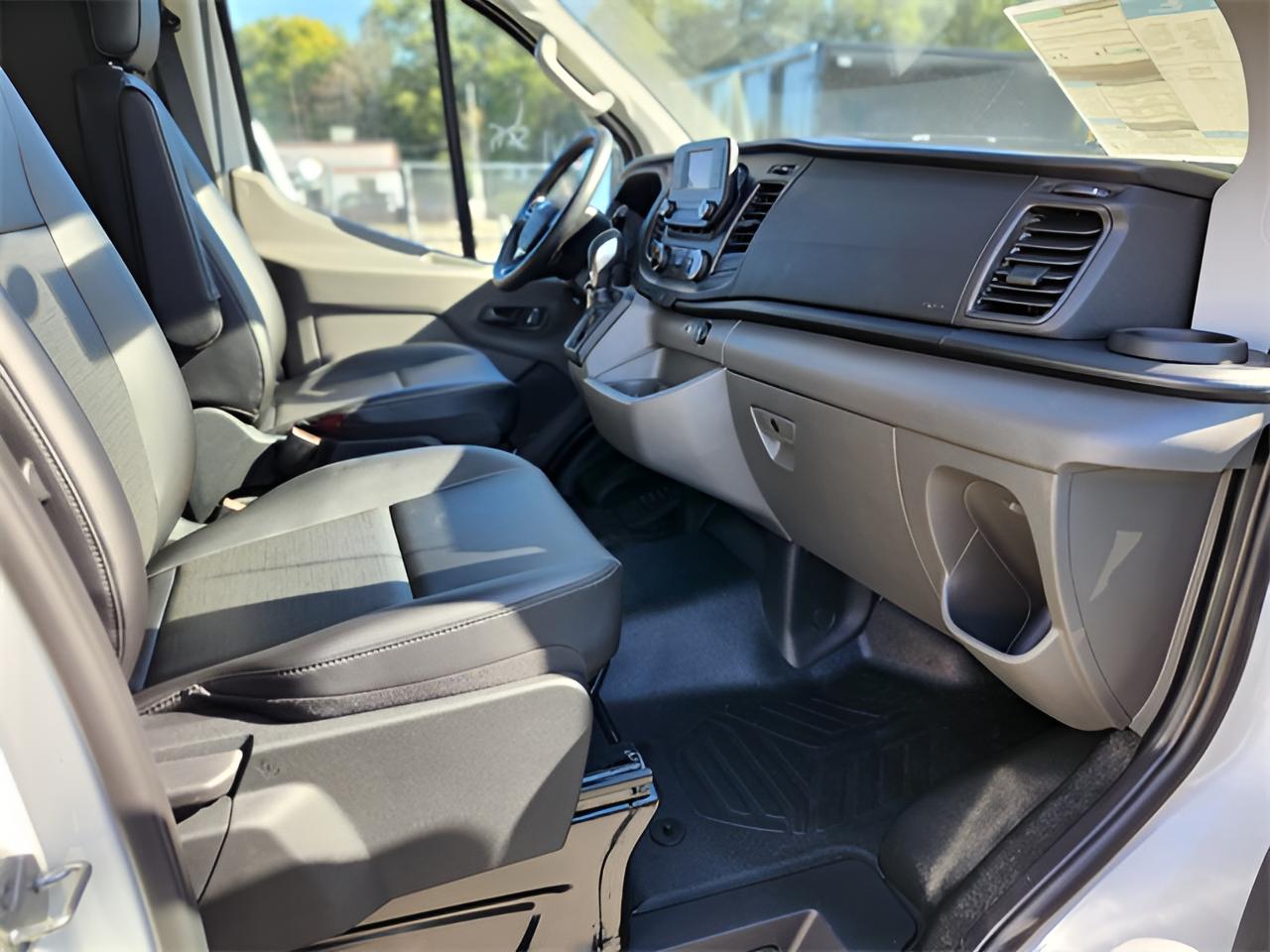 2025 Ford Transit-250 Base