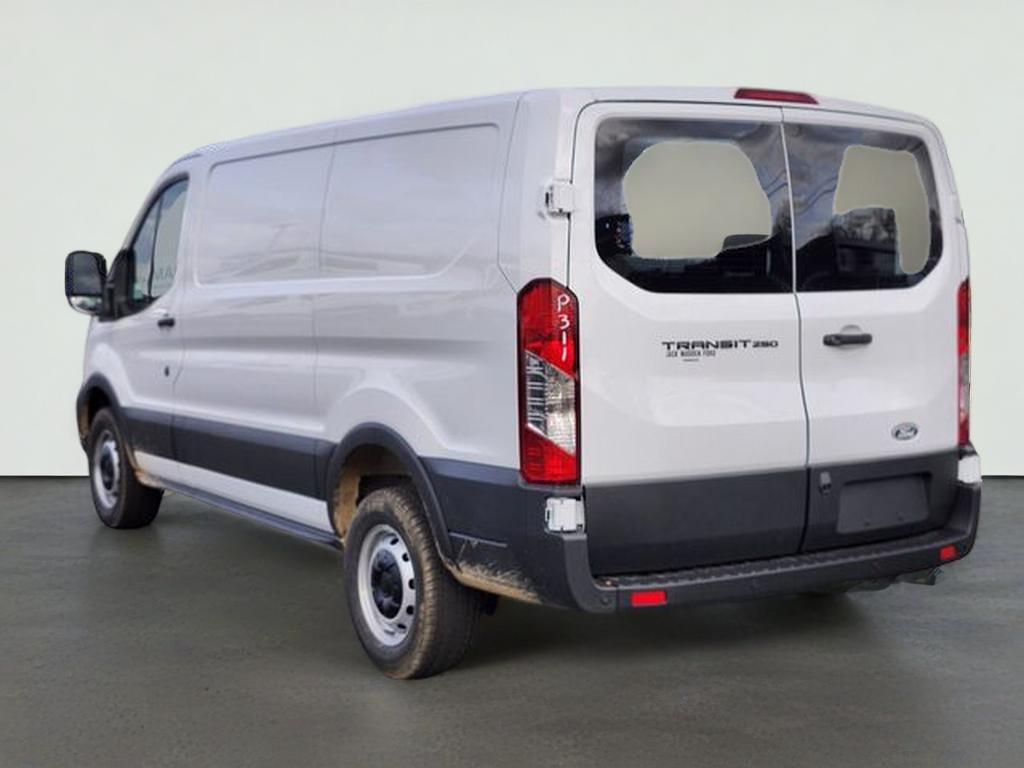 2026 Ford Transit-250 Base