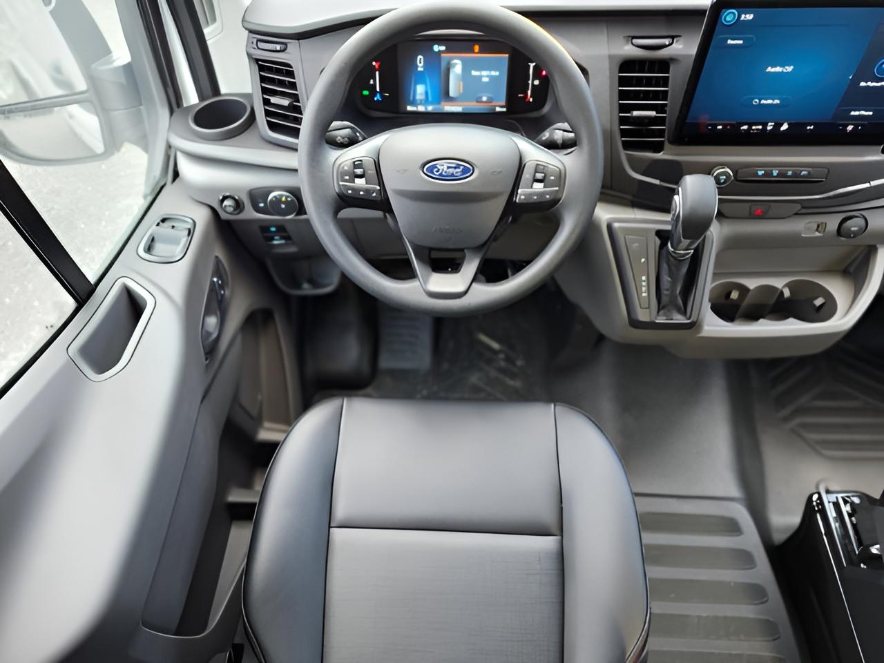 2026 Ford Transit-250 Base