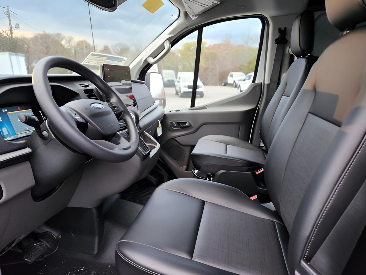 2026 Ford Transit-250 Base
