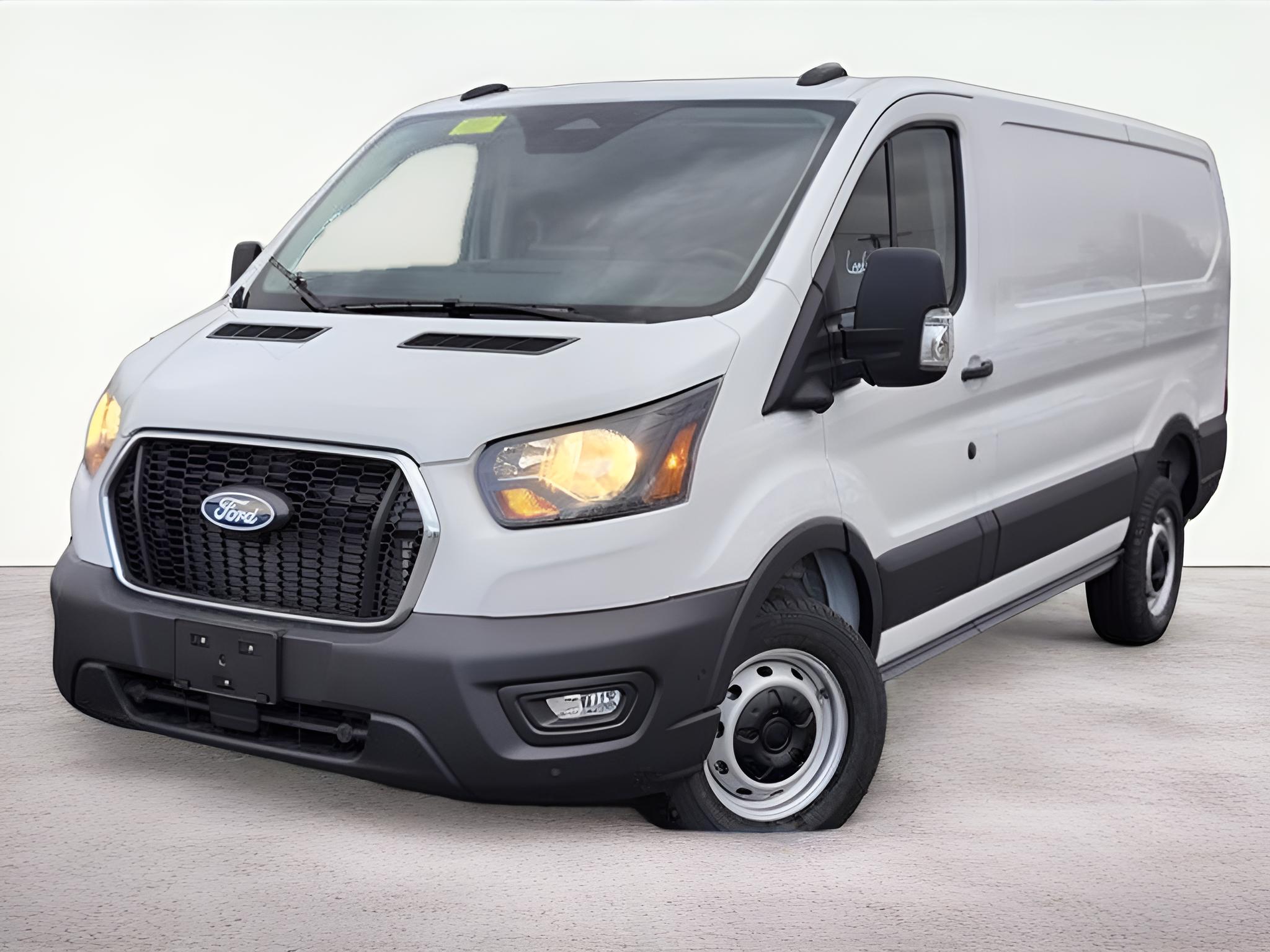 2026 Ford Transit-250 Base